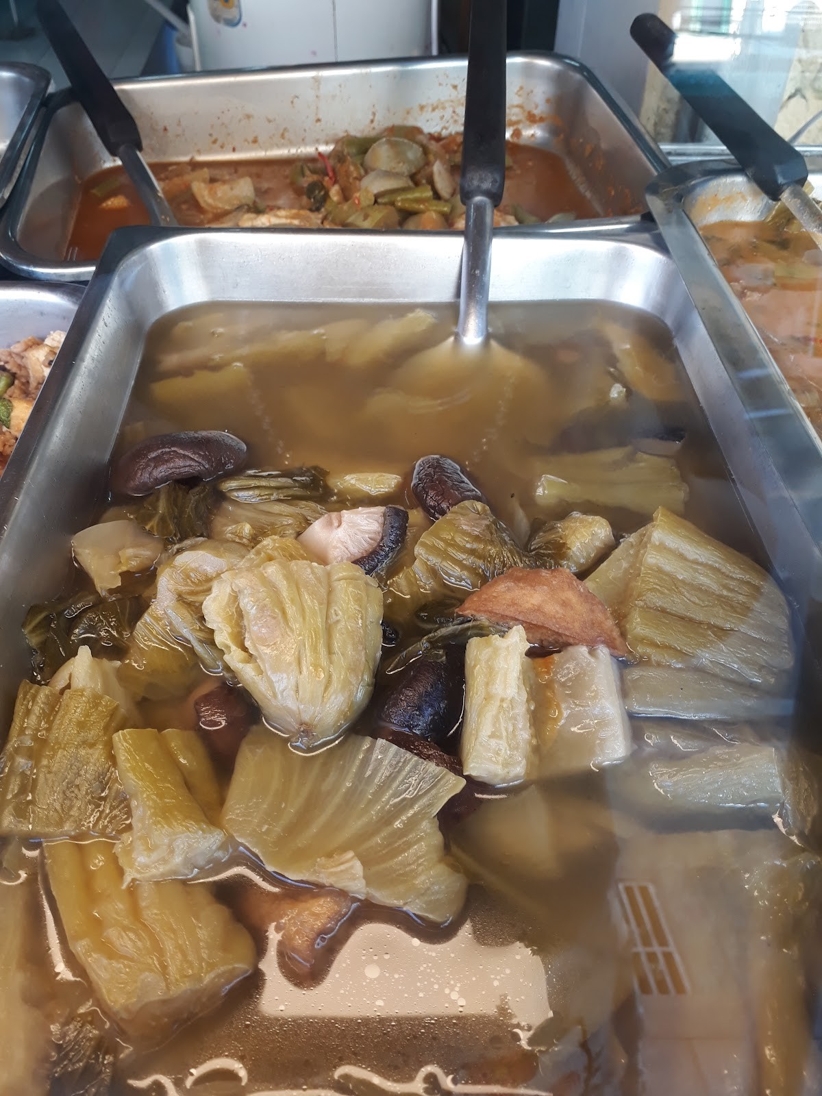 Vegetarian Healthy Food Restaurant: food & drinks