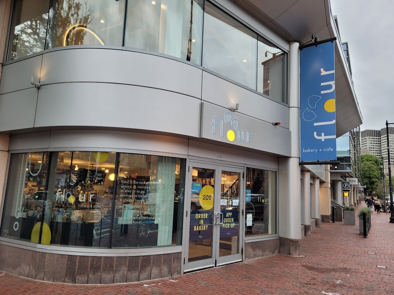 Flour Bakery + Cafe: photo