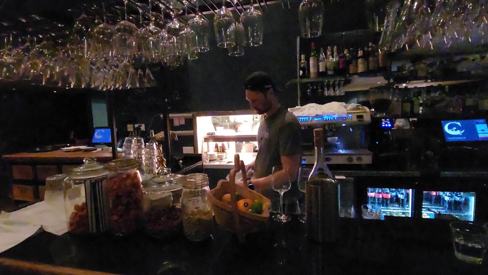 Clifford's Restaurant: the place
