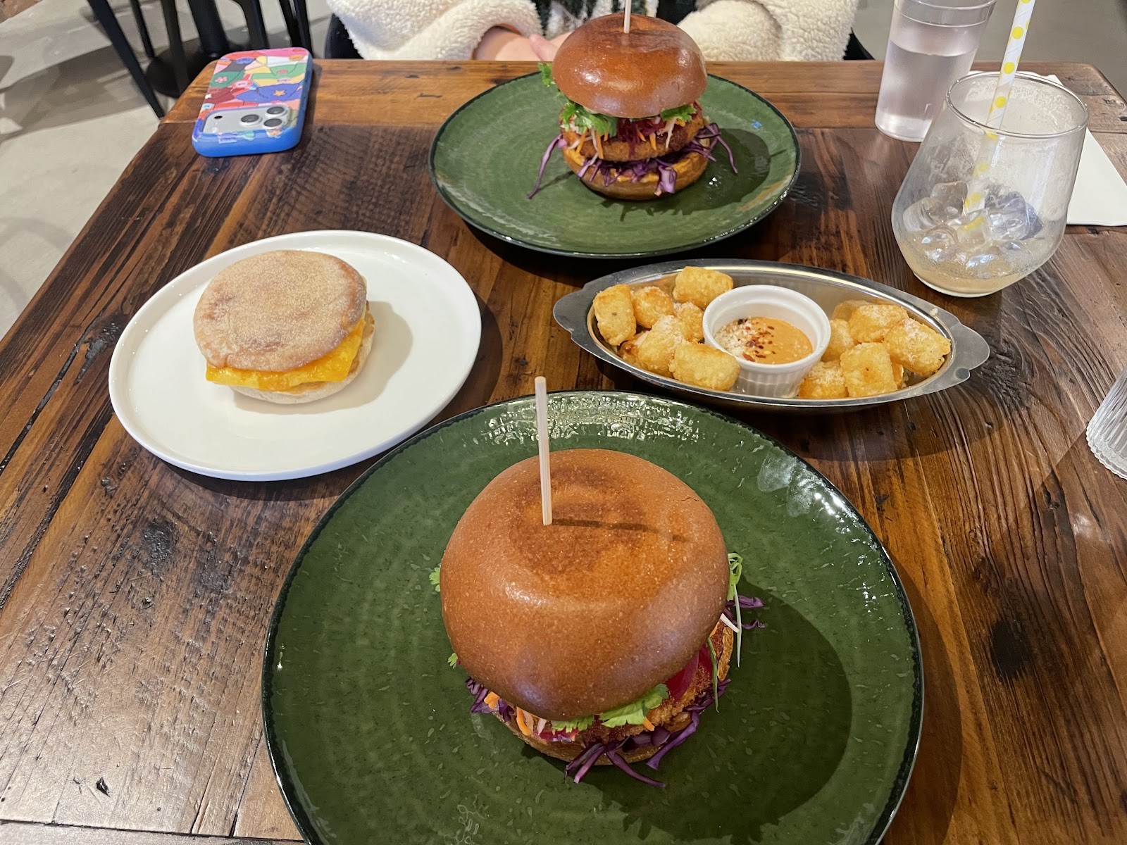 AM Cafe: food & drinks