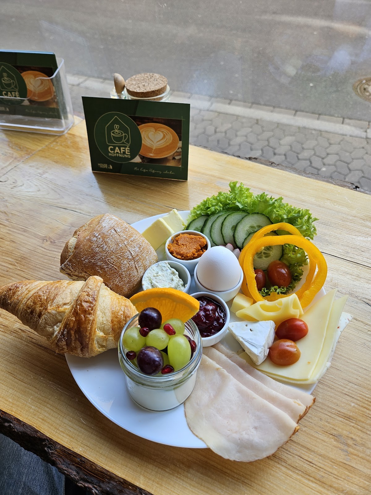 Café Hoffnung: food & drinks