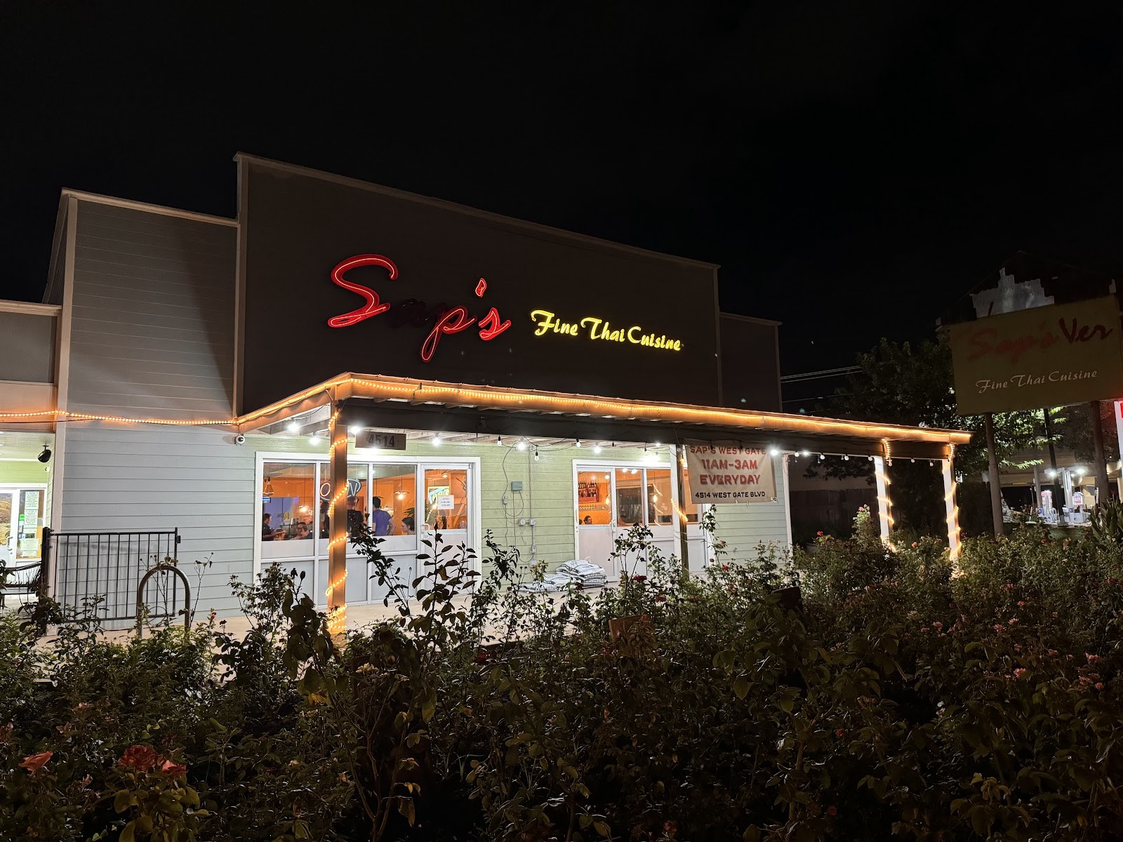 Sap's Ver Fine Thai Cuisine: the place