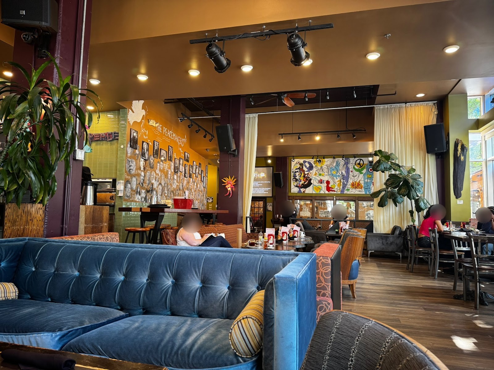 Busboys and Poets: the place
