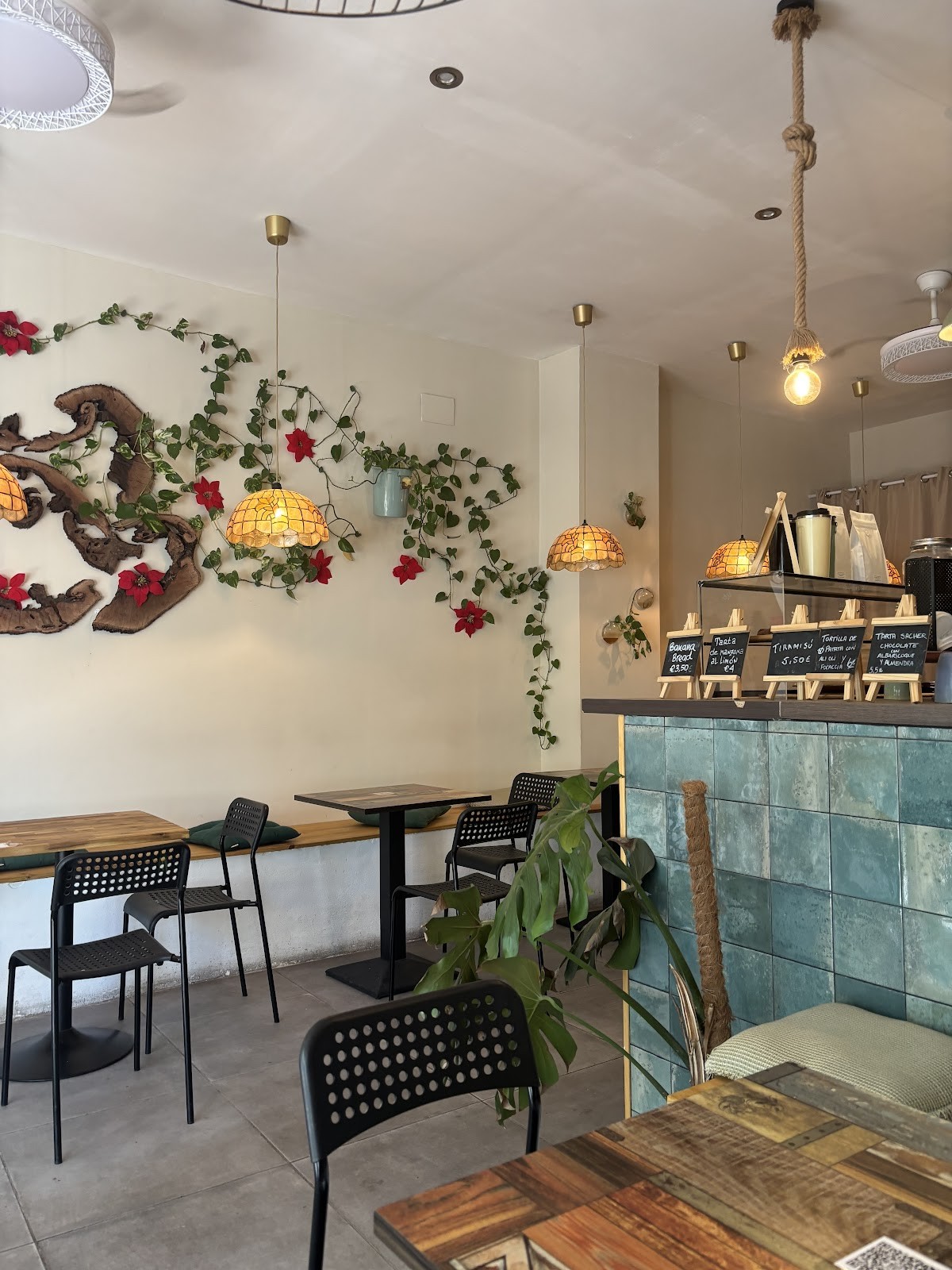 Fronda Café: the place