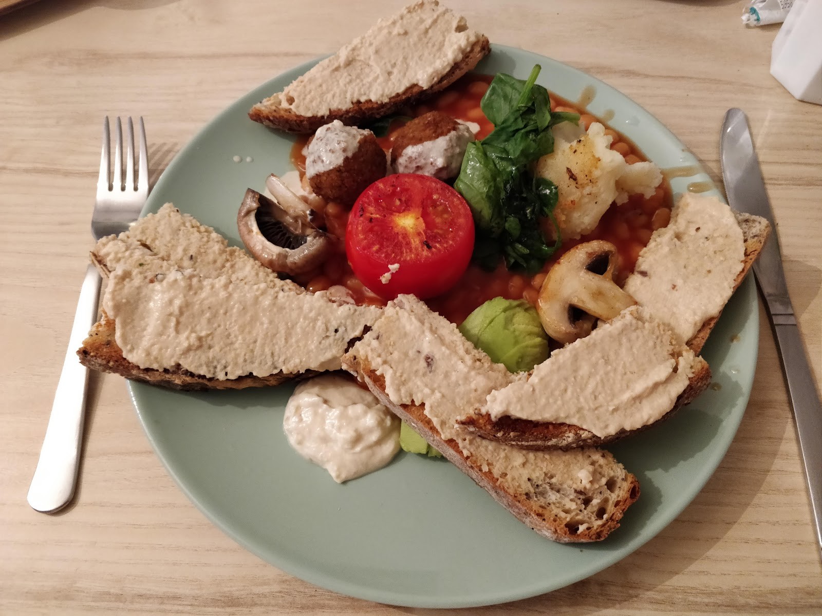 The Third Cafe: food & drinks