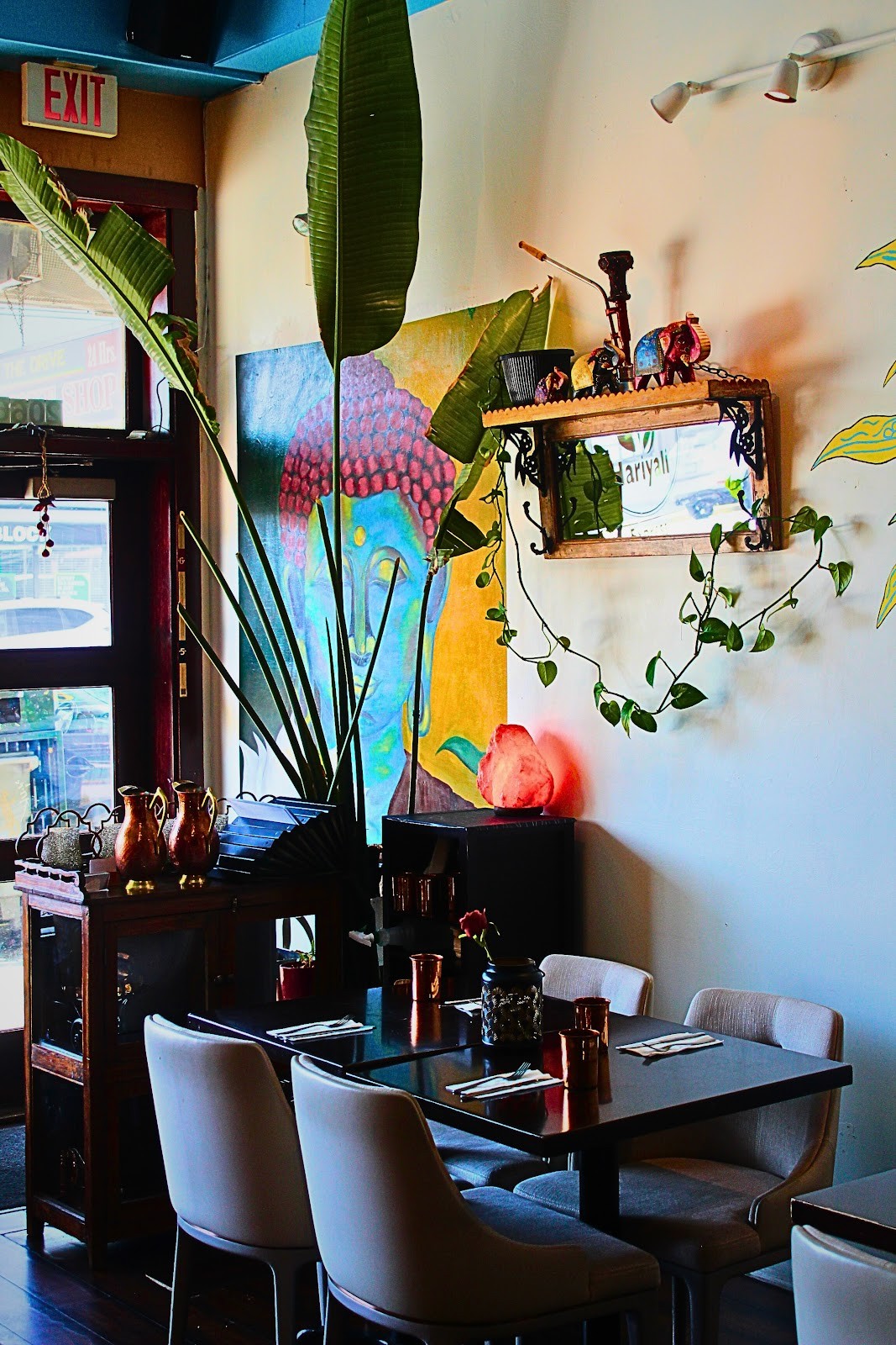 Hariyali Express Indian Cuisine & Bar: the place