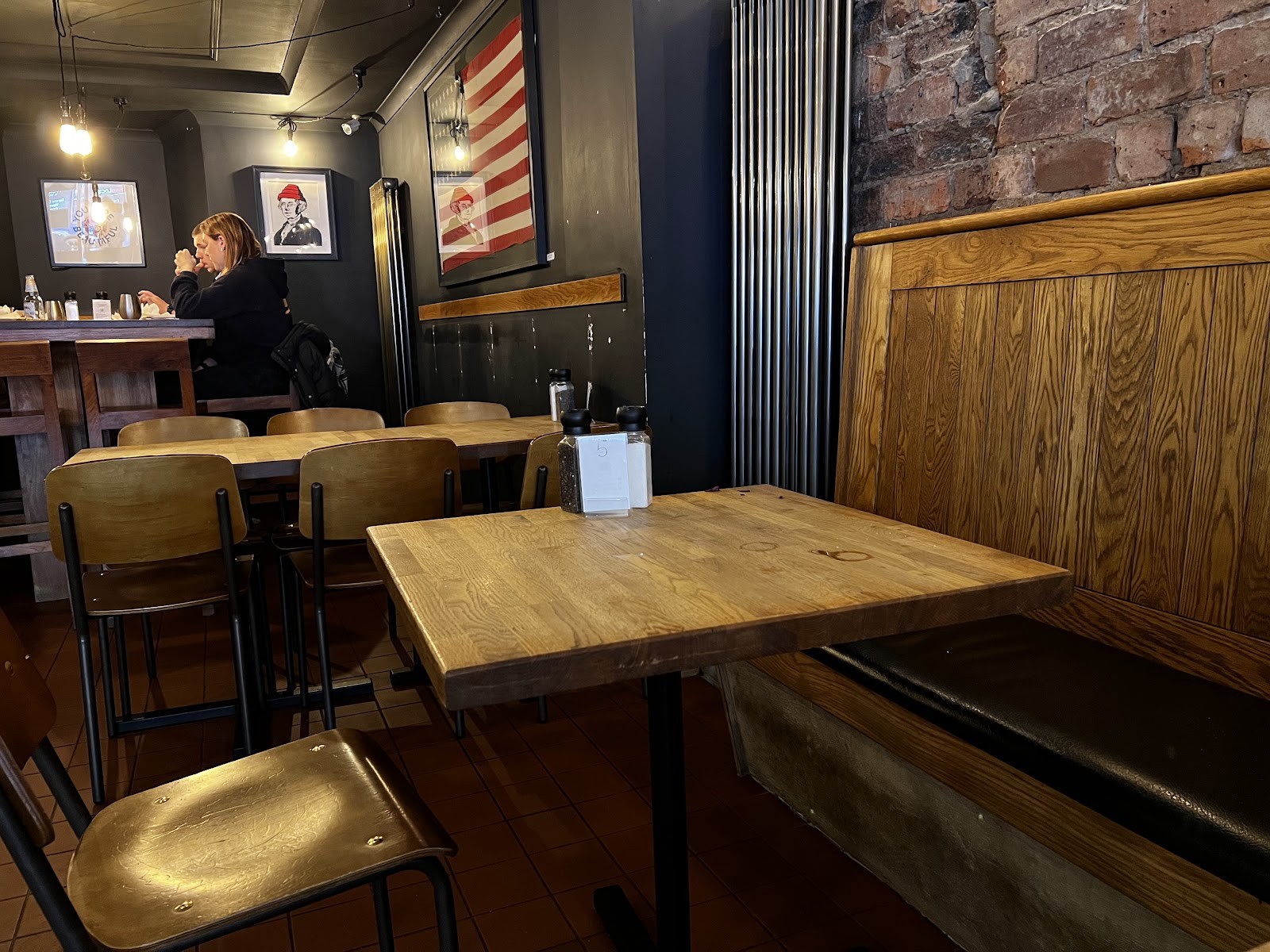 Dennistoun Bar-B-Que: the place