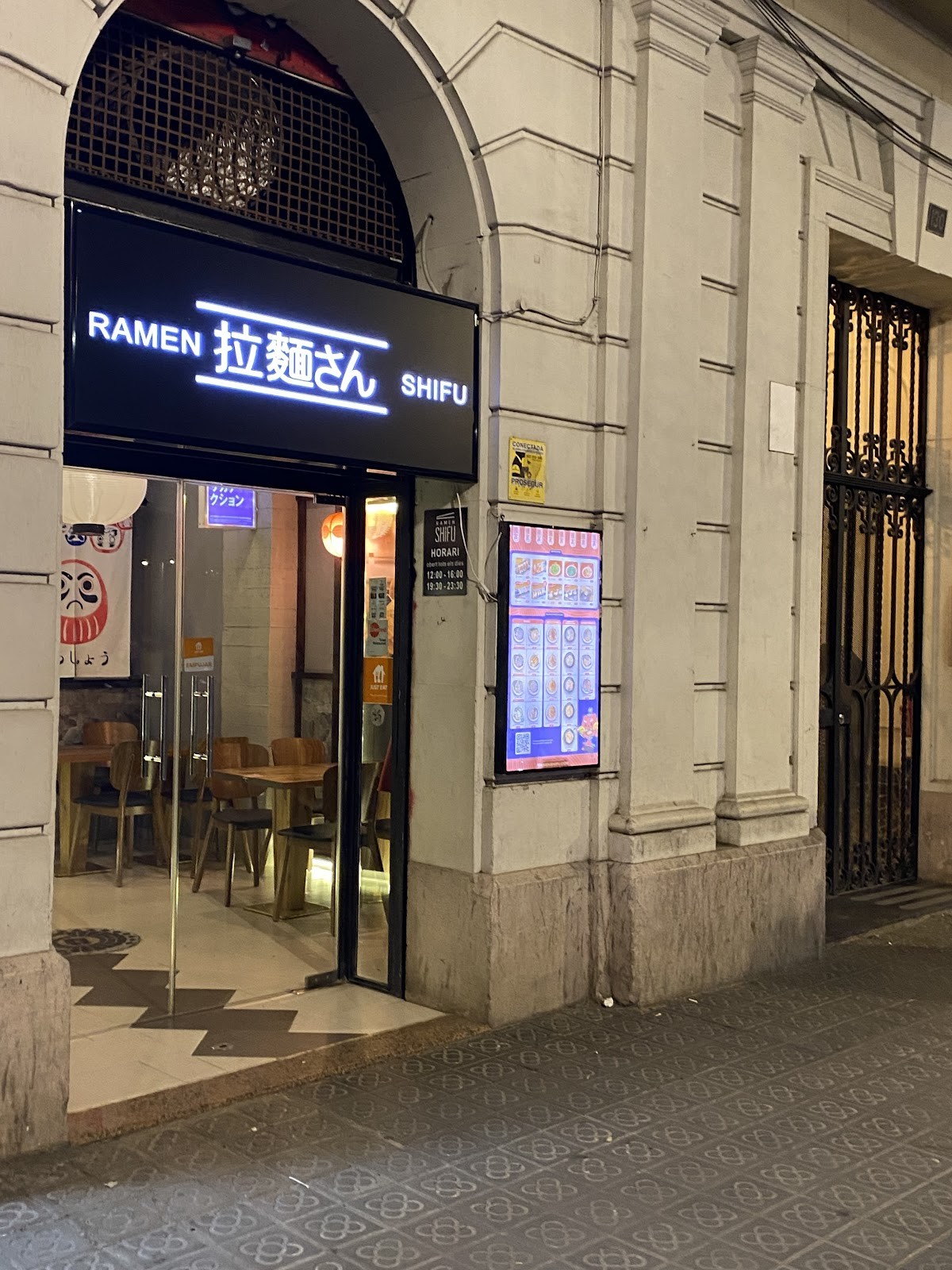 Ramen Shifu: the place