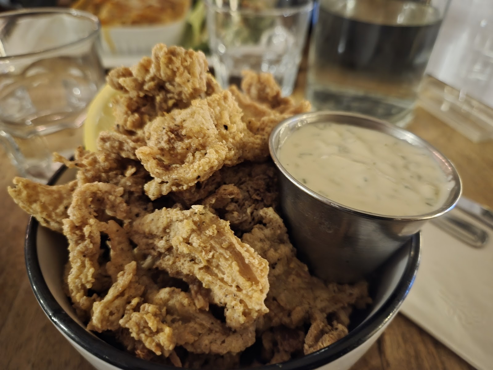 Lola Rosa Place-des-Arts: food & drinks