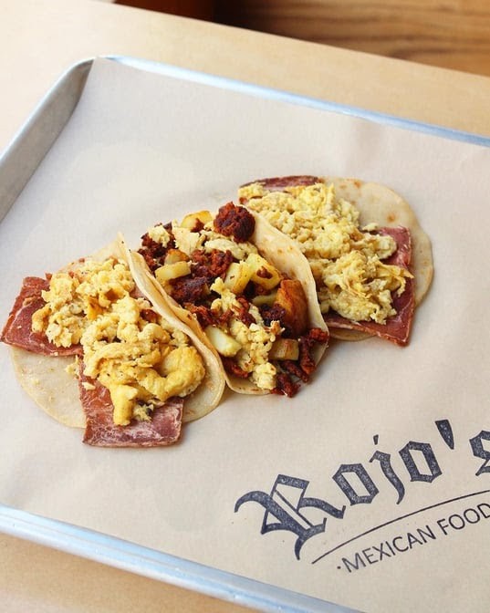 Rojo's Mexican Food: food & drinks
