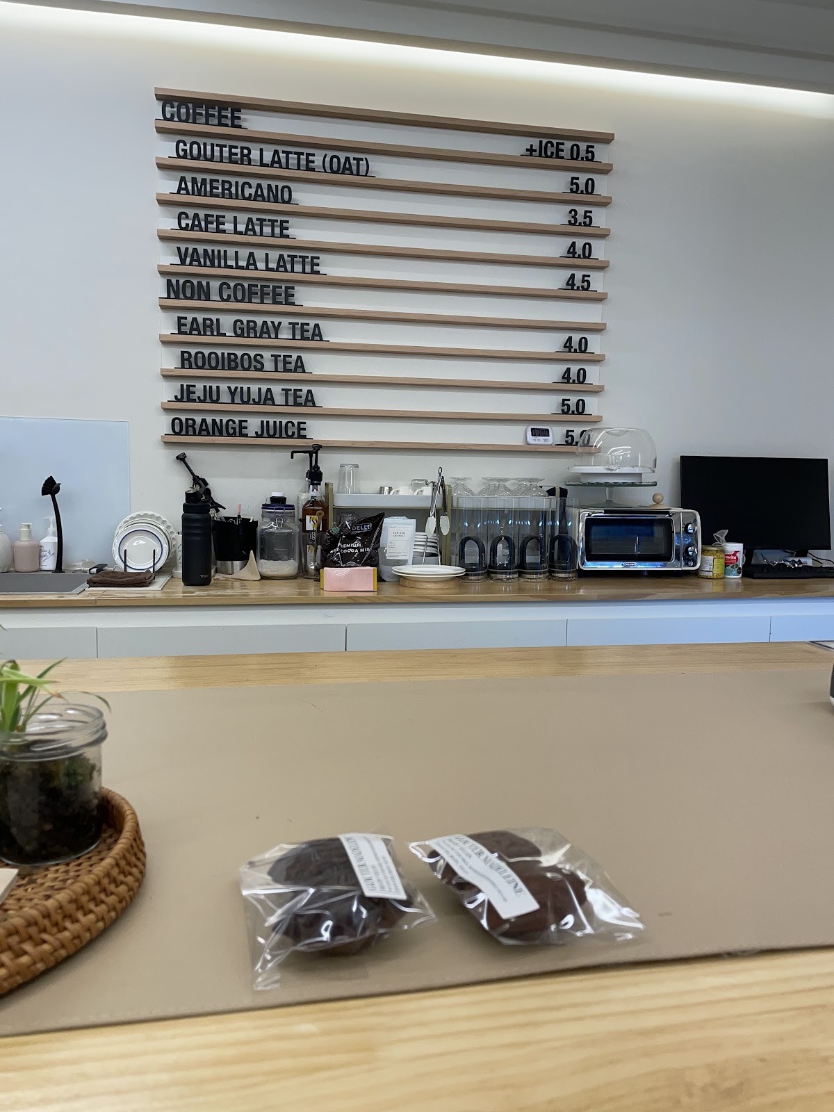비건 베이커리 구떼(GOUTER): the place