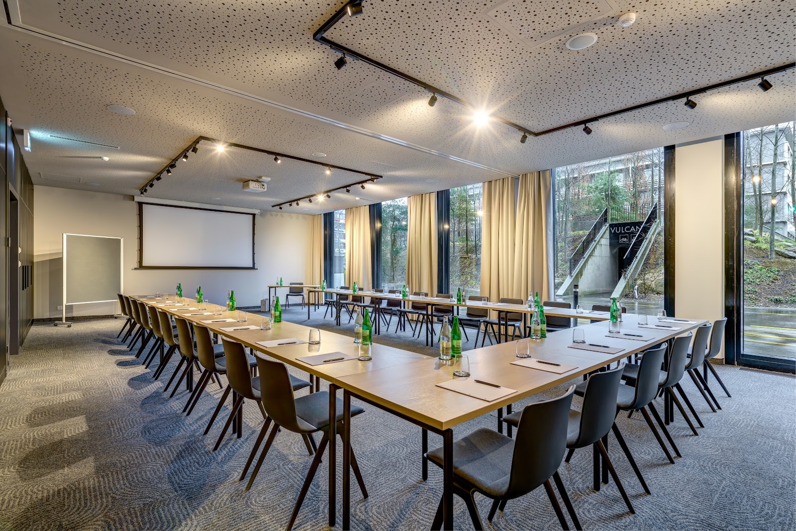 Mercure Zurich City: the place