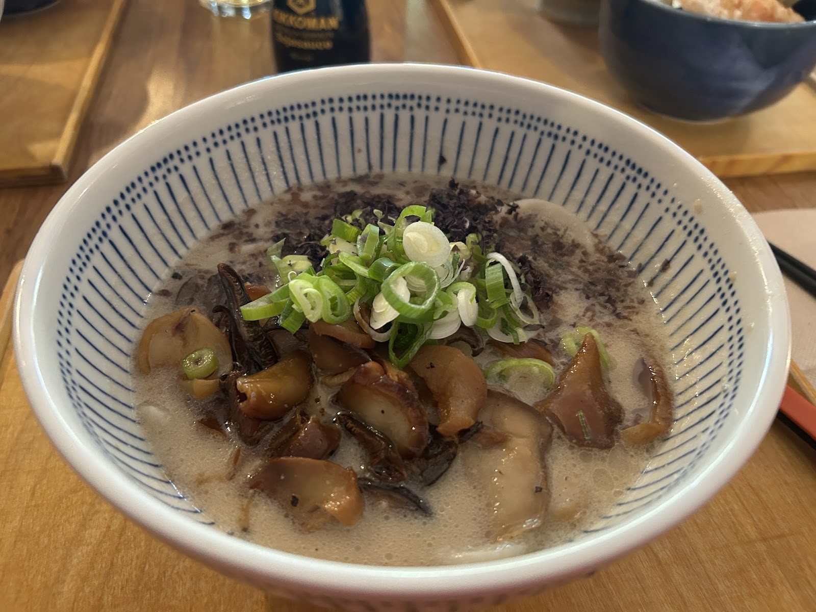 Nobiko: food & drinks