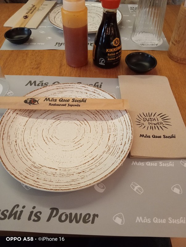 Más Que Sushi - St Gervasi: photo 4