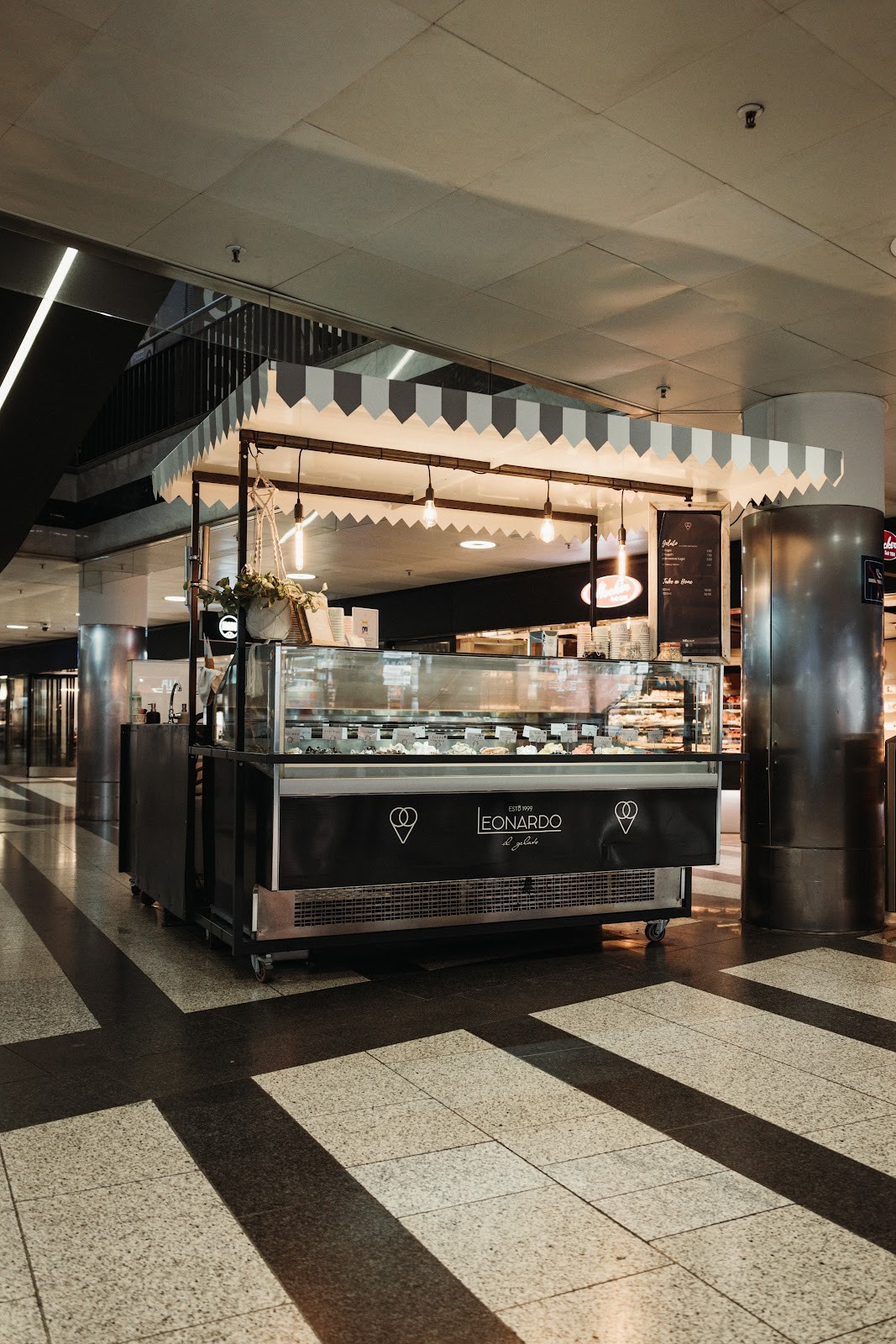 Gelateria Leonardo Hauptbahnhof Shopville: the place