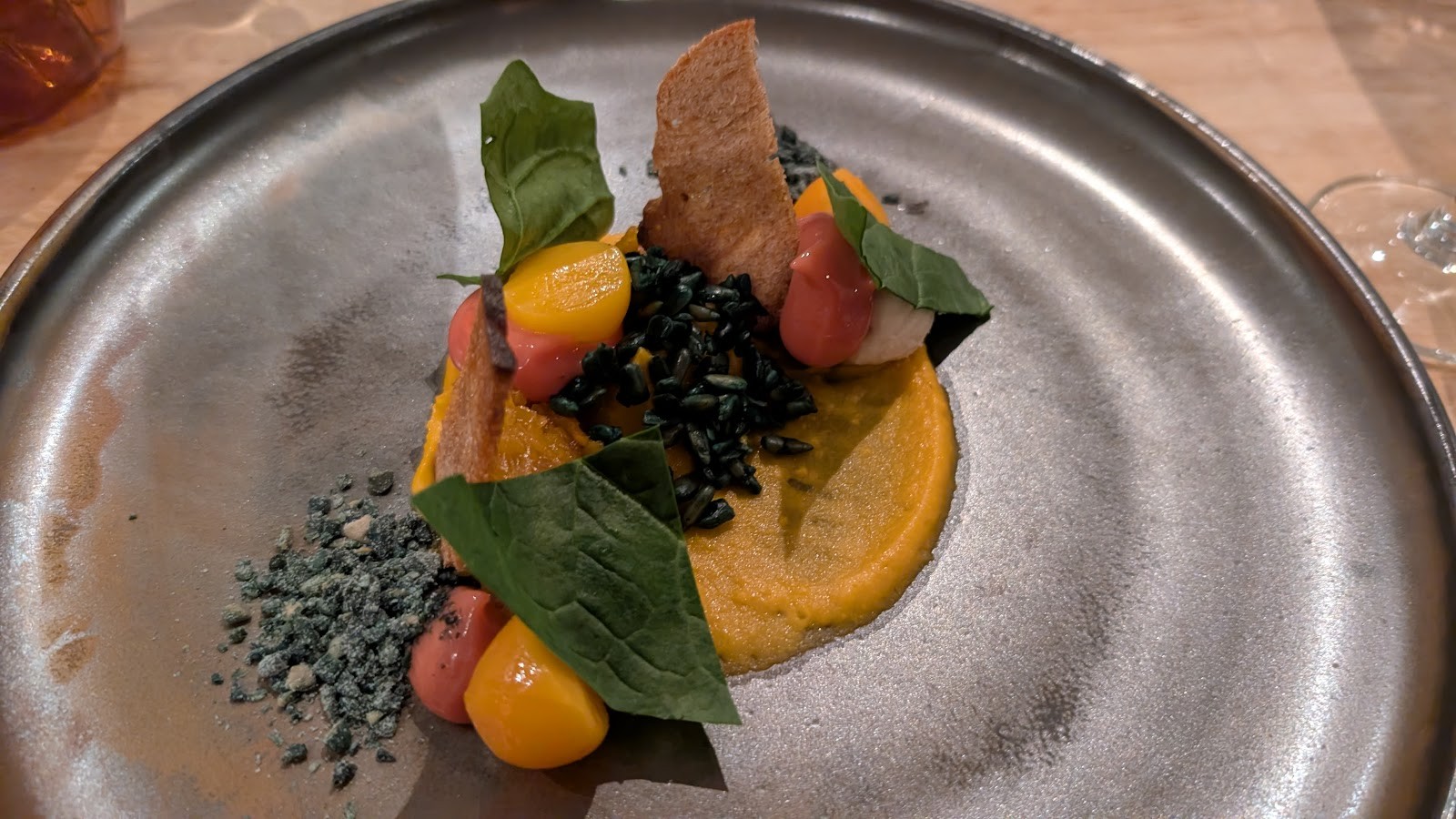 Morris & Bella: food & drinks