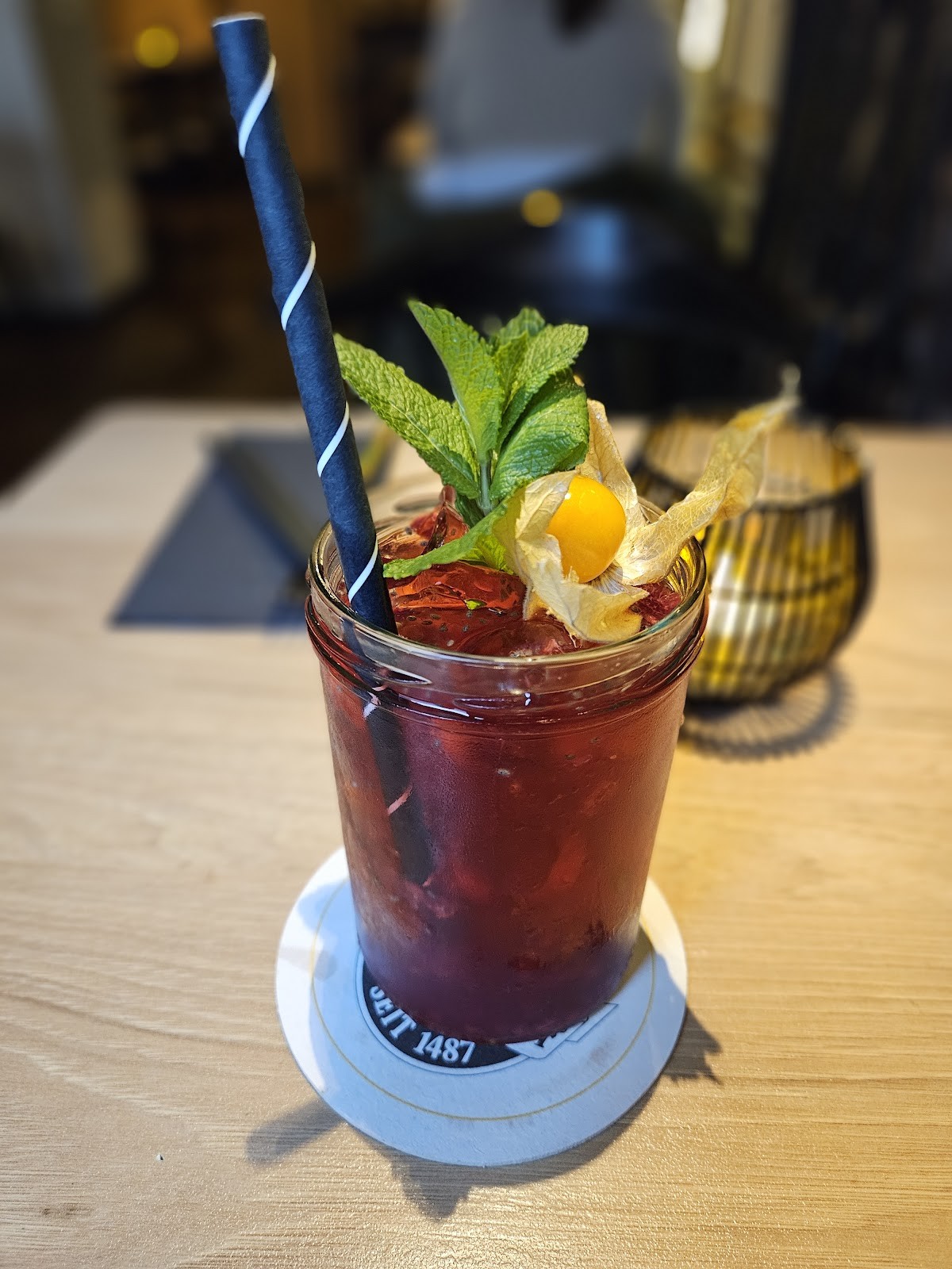 Secret Garden: food & drinks