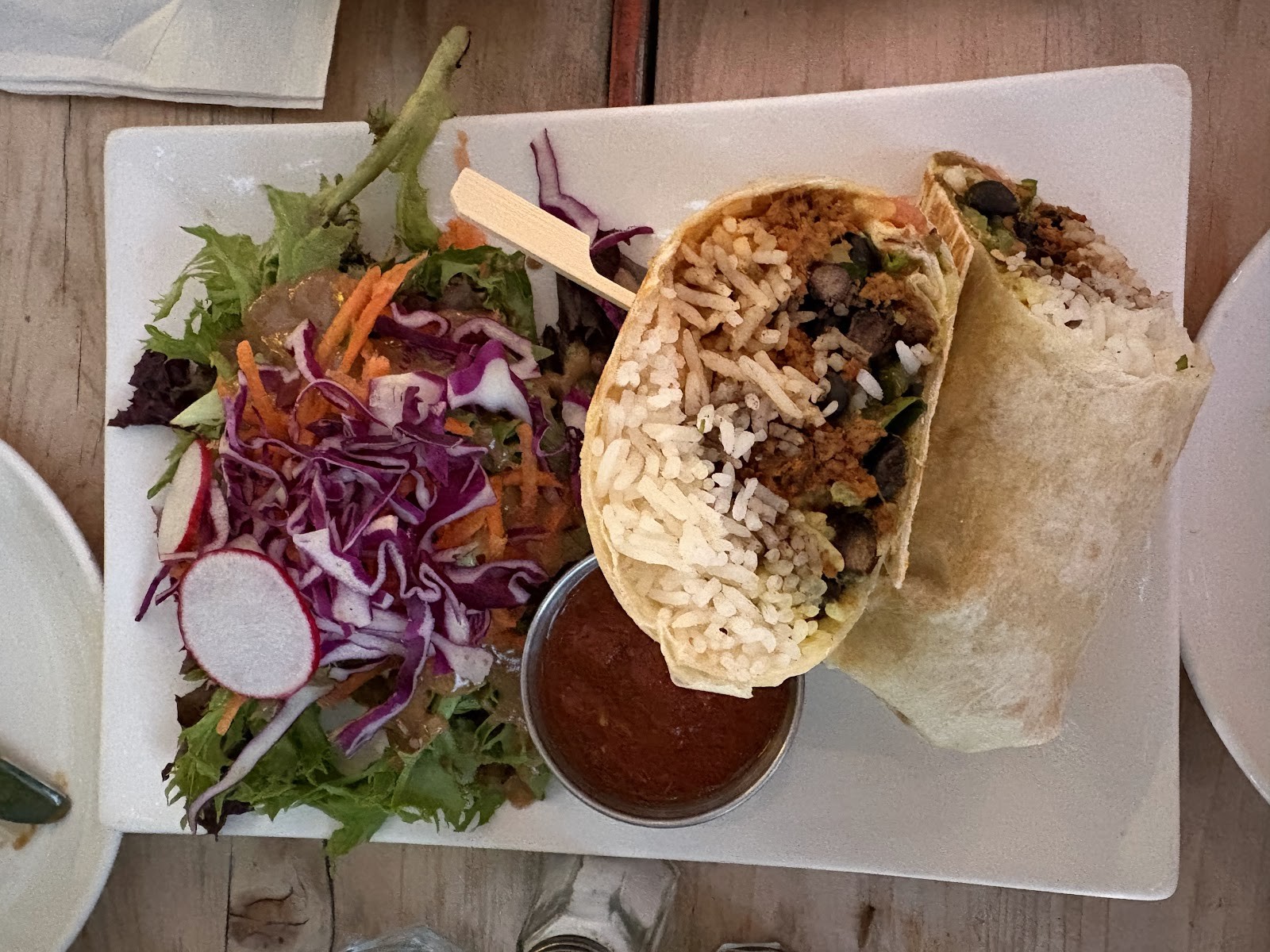 Lola Rosa Place-des-Arts: food & drinks