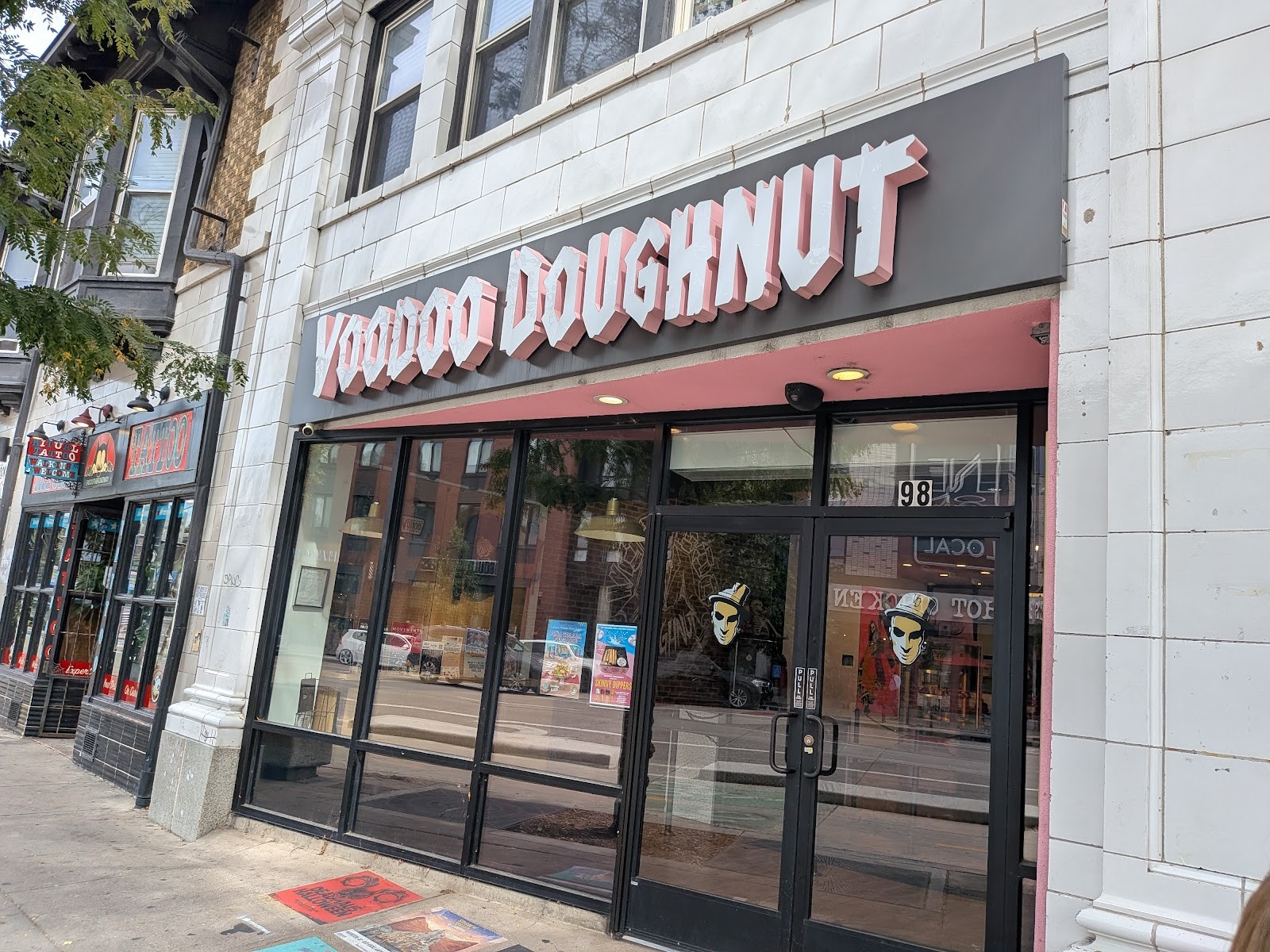 Voodoo Doughnut: the place