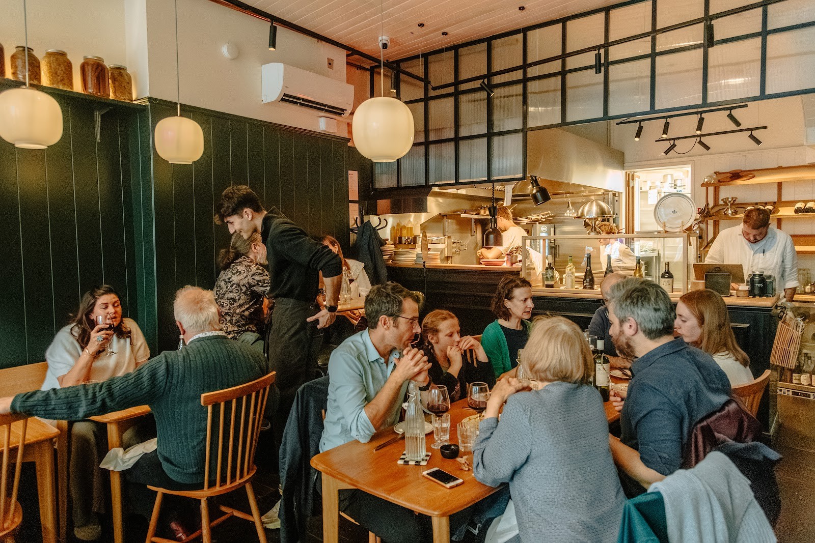 Black Wheat Club: the place