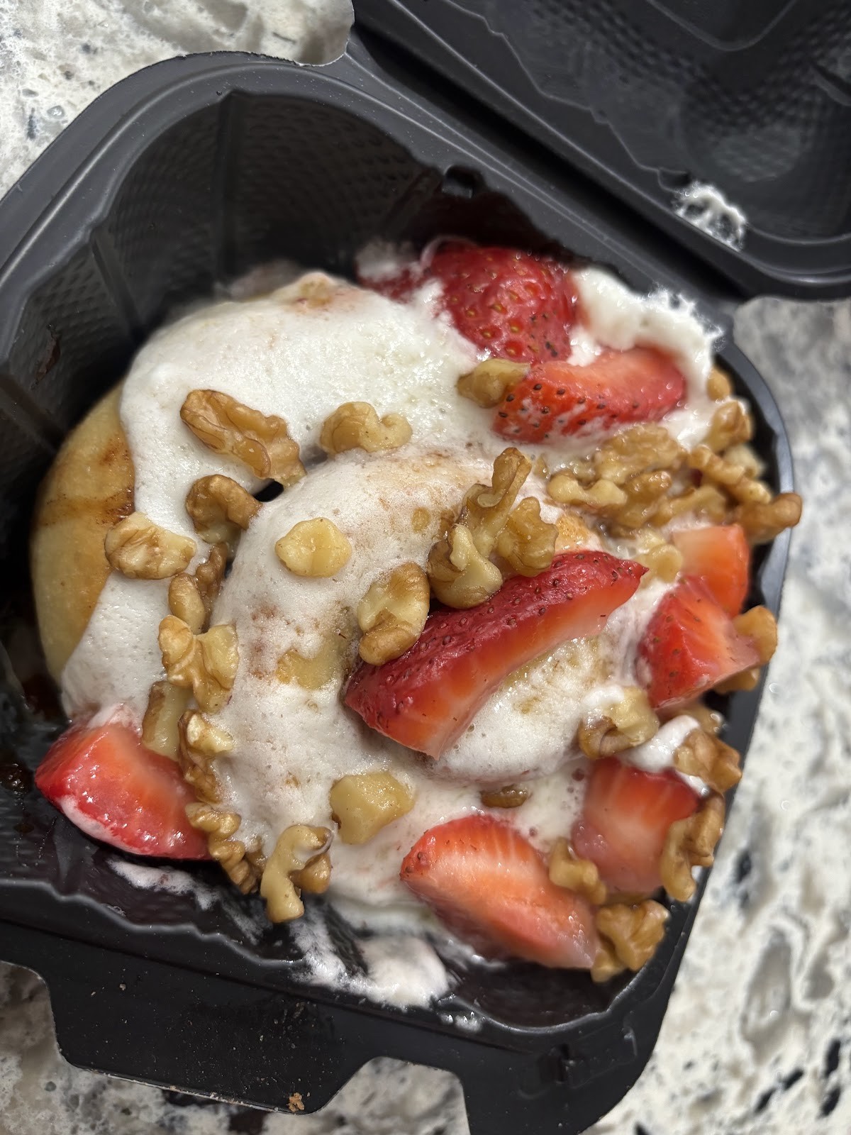 Cinnaholic: food & drinks