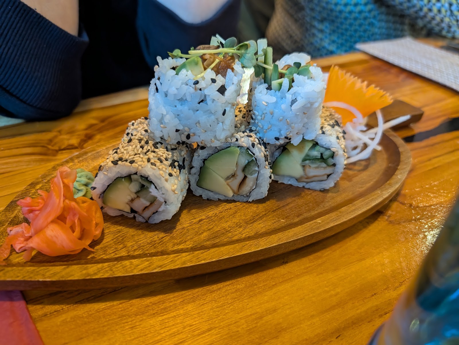 Tokymon Chay Restaurant: food & drinks