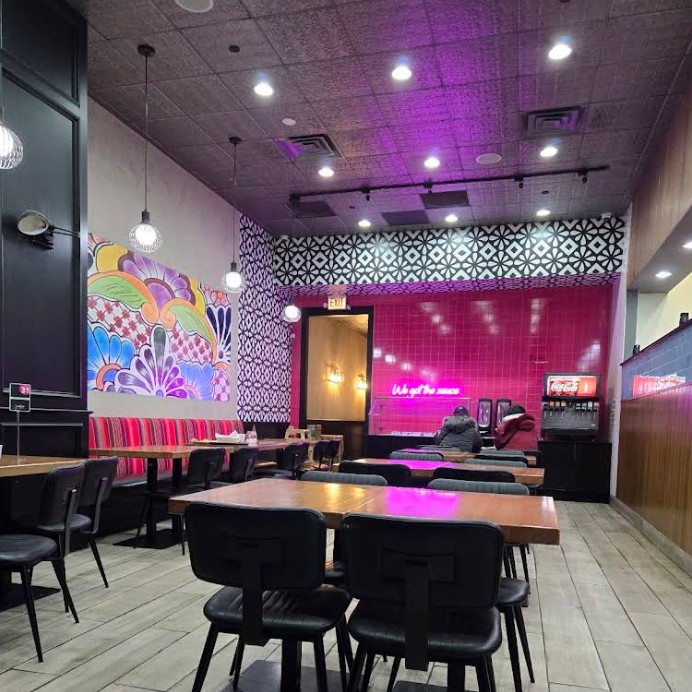 Taco Maya: the place