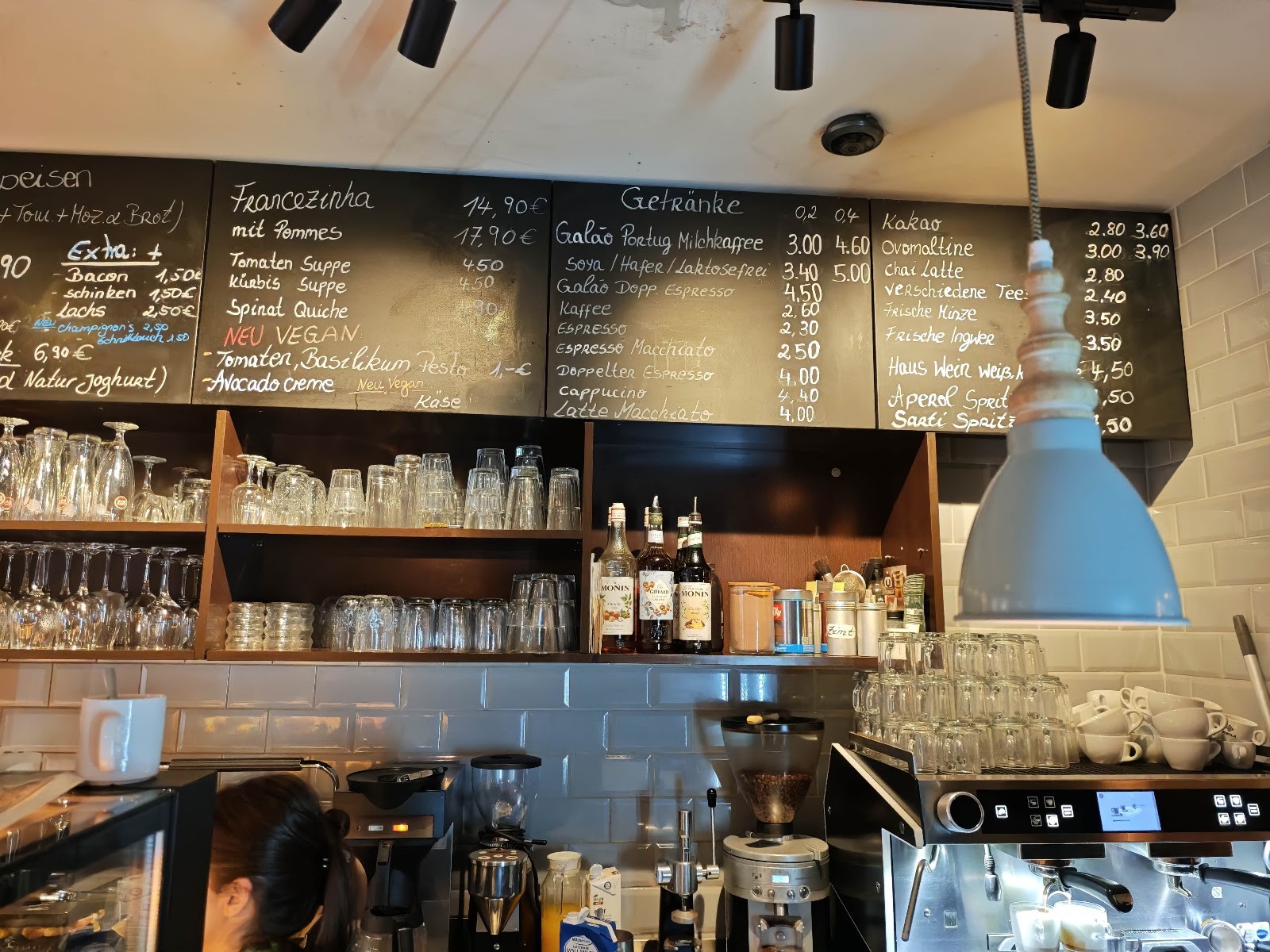 Pastelaria Transmontana: the place