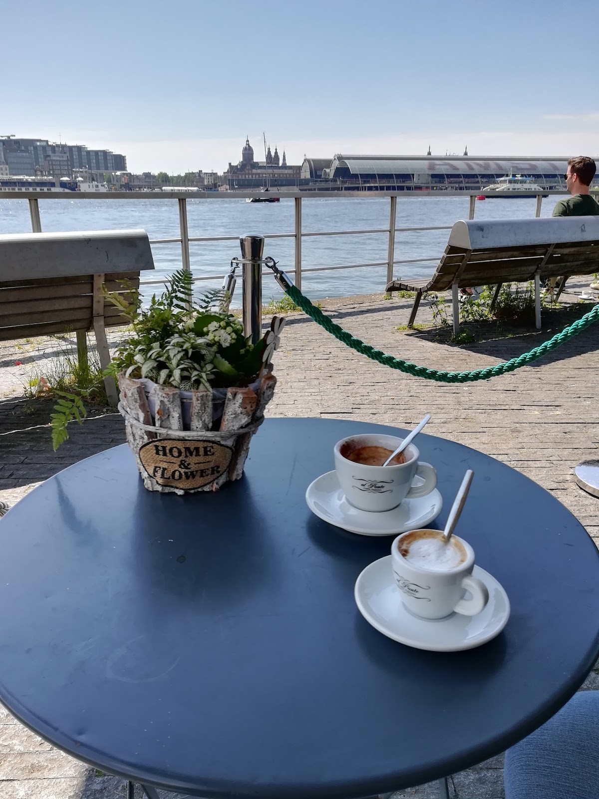 Al Ponte - Caffe' Italiano: the place