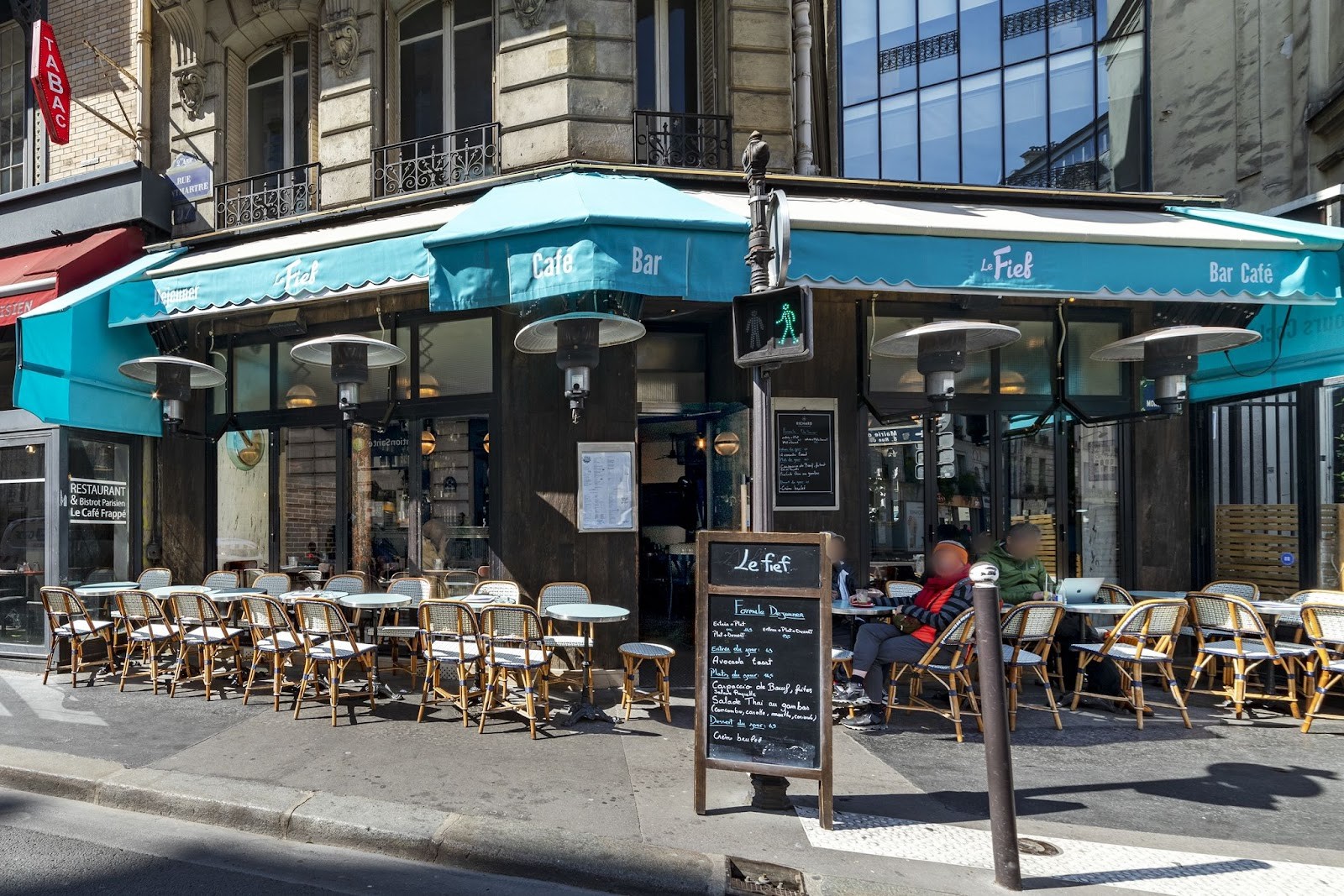 Le Fief: the place