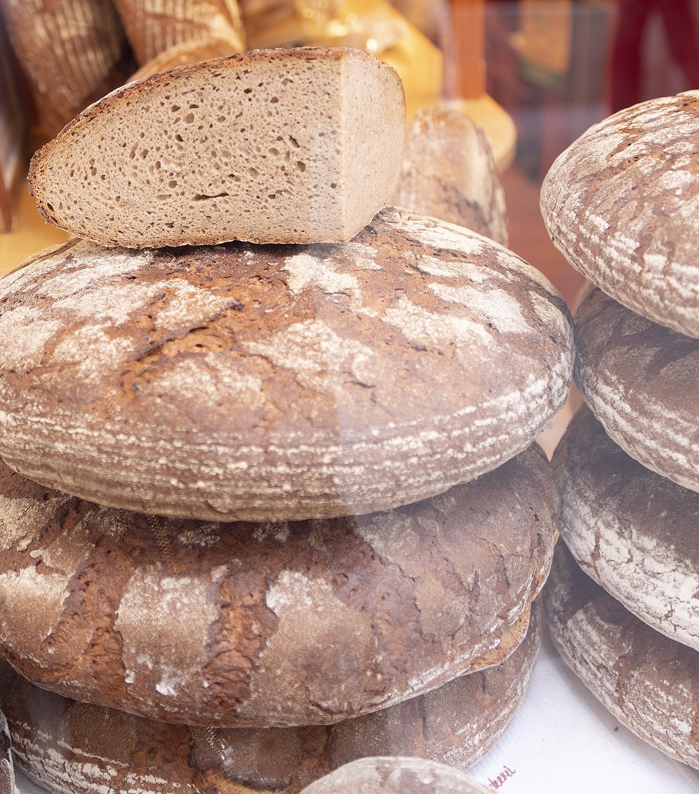 Lebe Gesund: Bäckerei & vegane Bio-Lebensmittel in München, frisches Gemüse – Bioladen & Biomarkt München mit Lieferservice: food & drinks