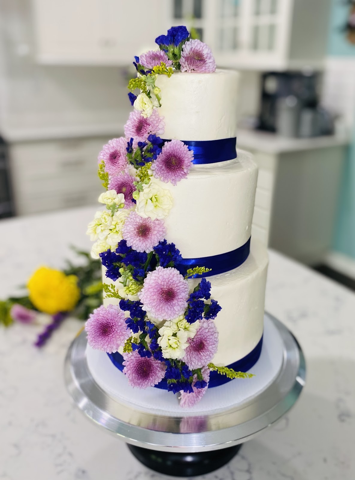 Austin Kind Cakes: food & drinks