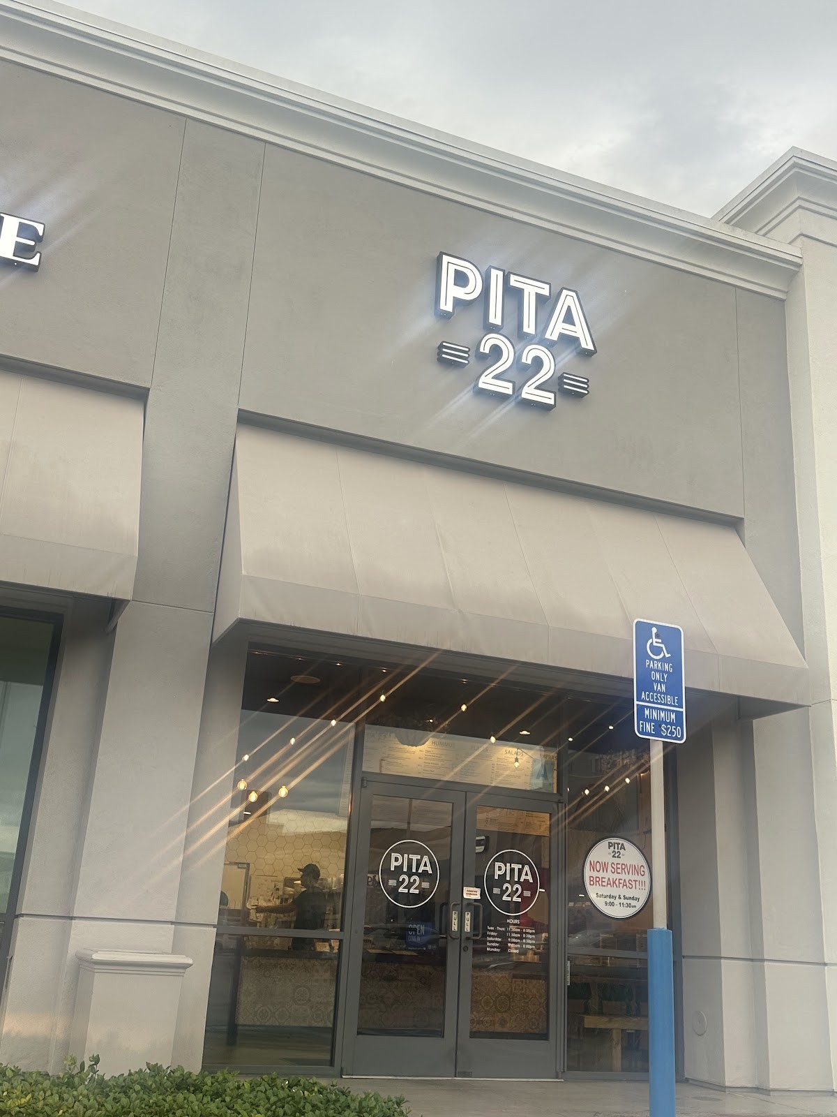PITA 22 Restaurant: the place