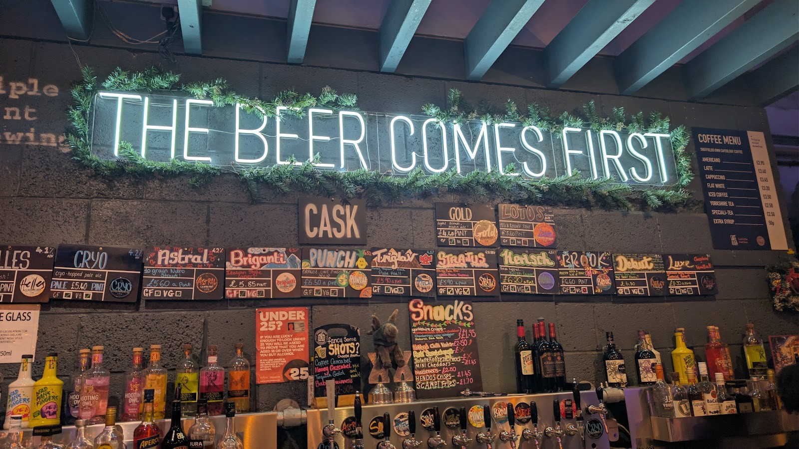 Twisted Burger Company: the place
