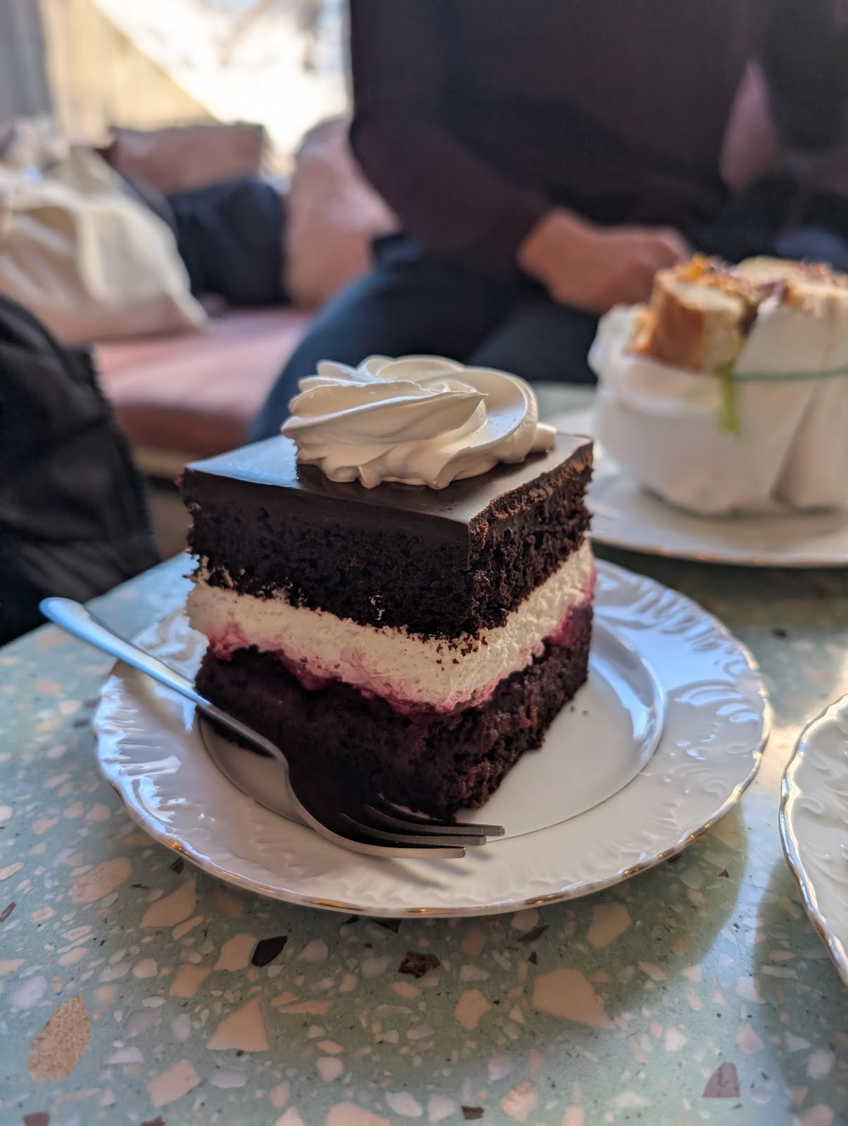 BAJA Vegan Patisserie: food & drinks