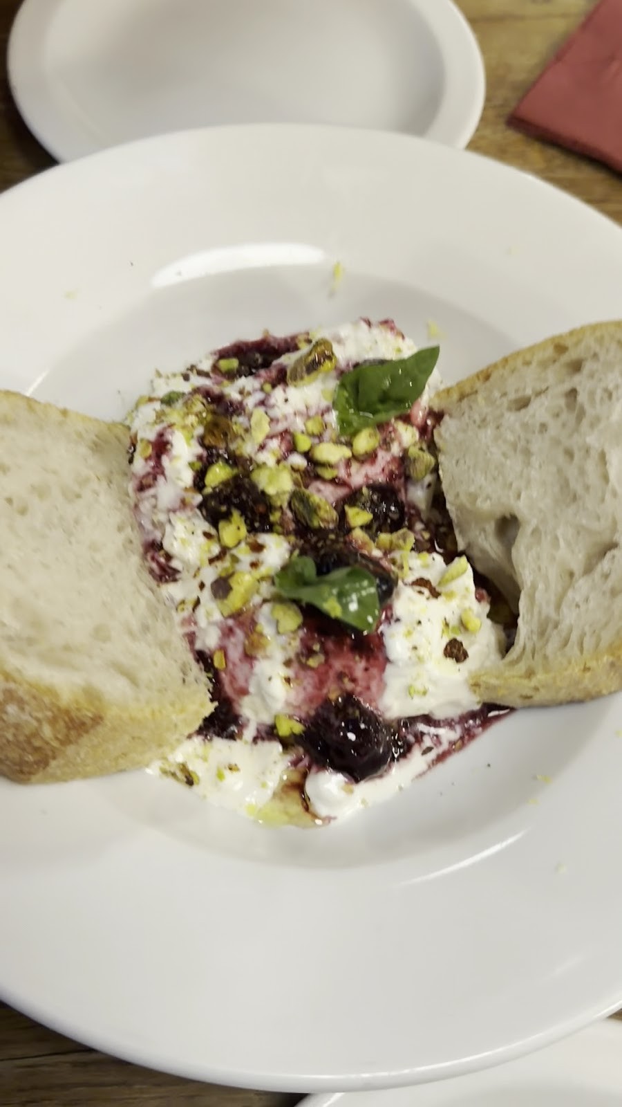 Sora Diana Vegan Italian Restaurant: food & drinks