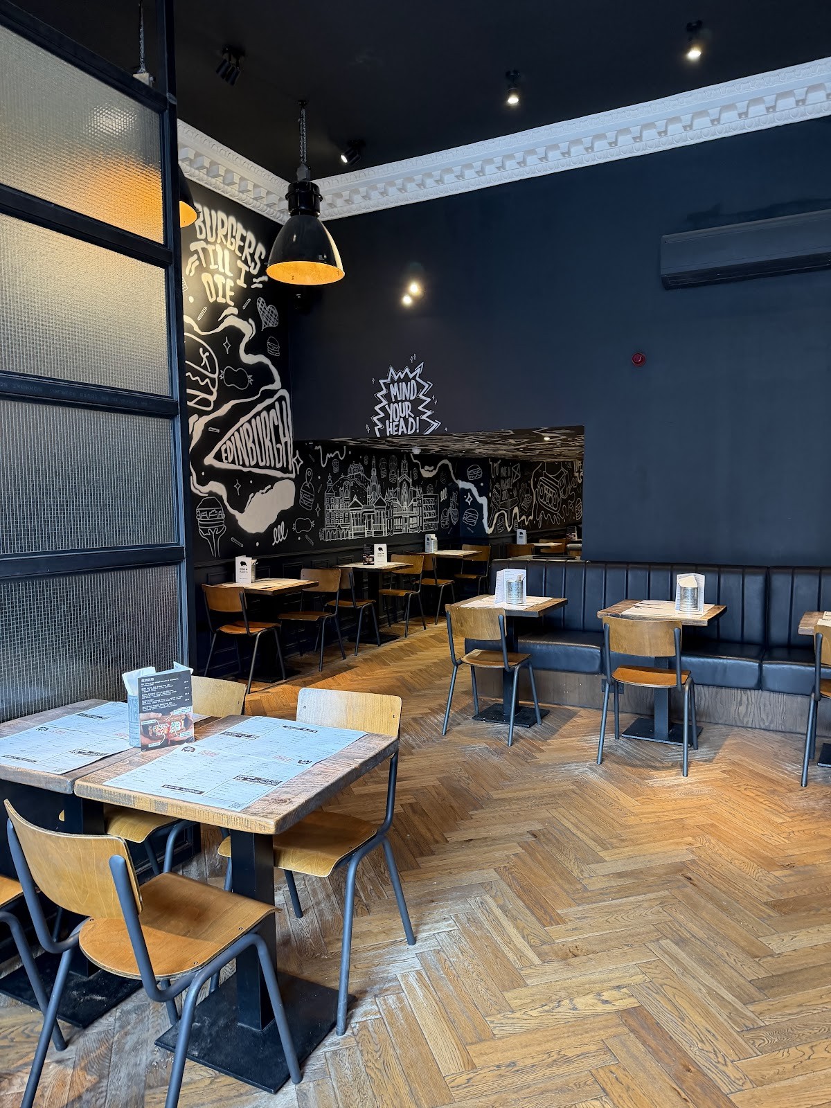 Fat Hippo Edinburgh: the place