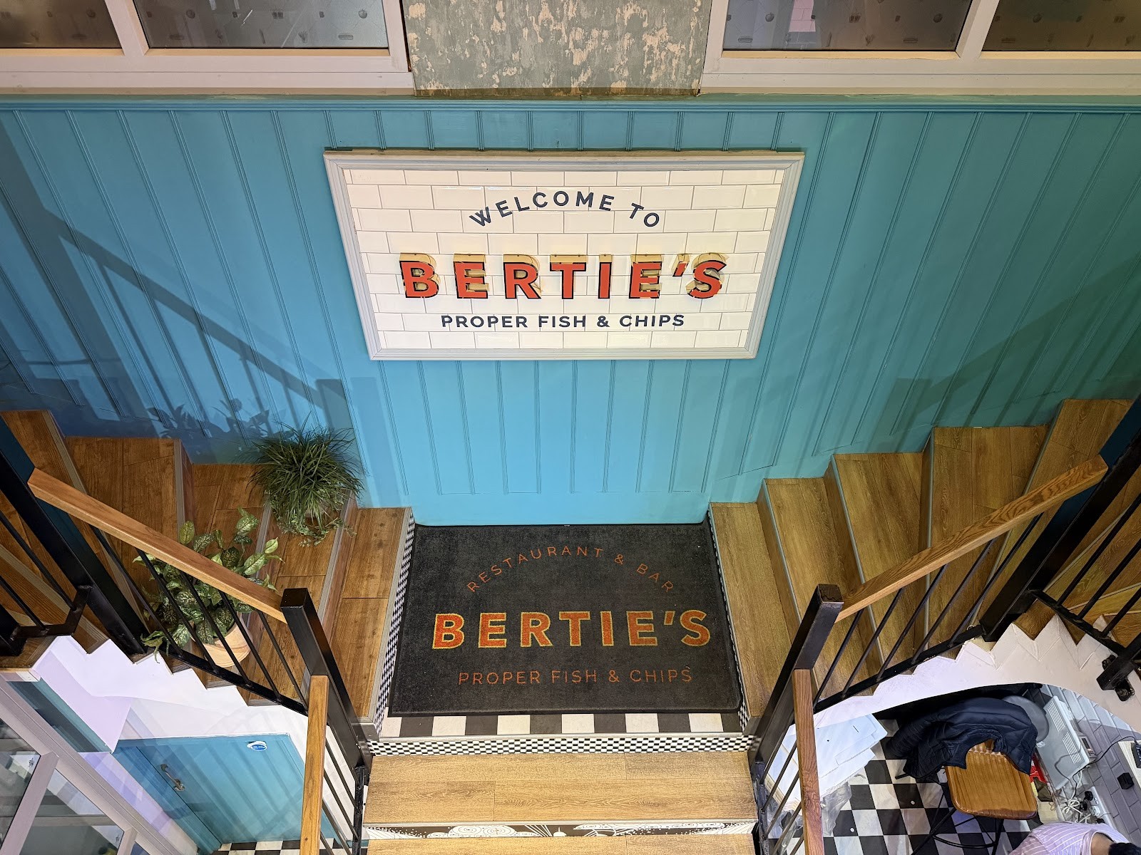 Bertie's Proper Fish & Chips: the place