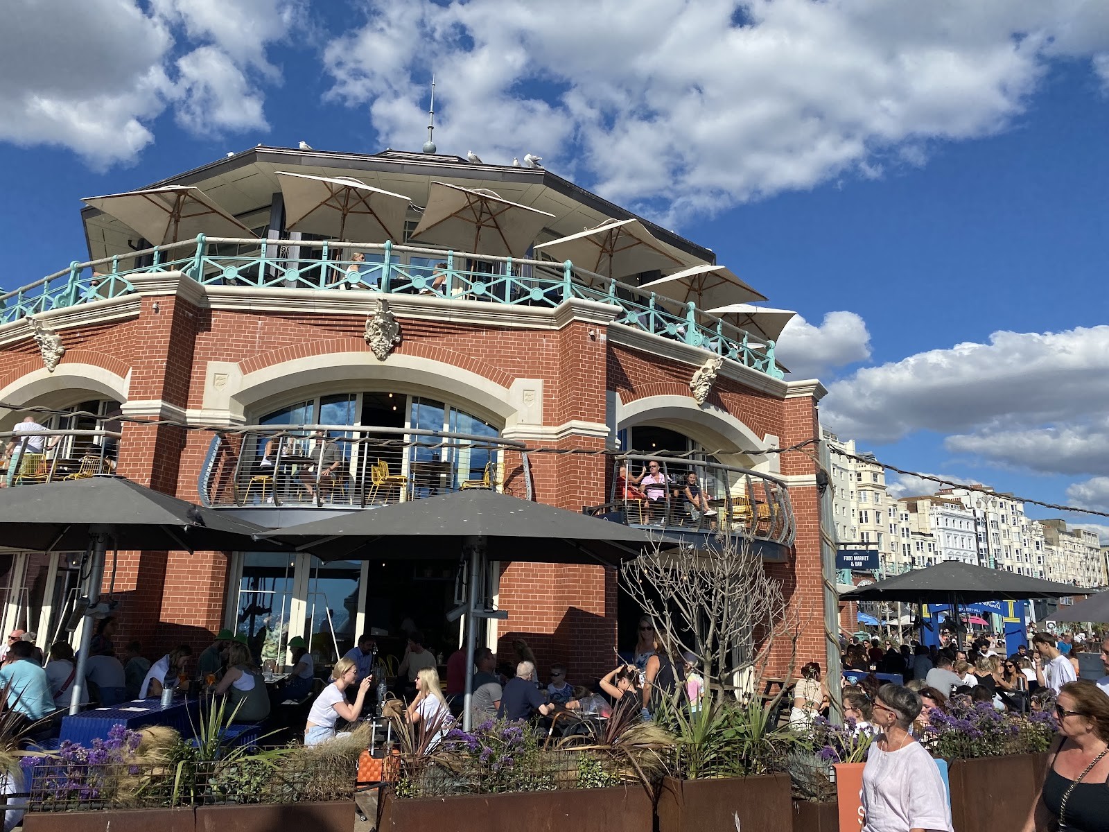 Brighton Beach Cafe: the place