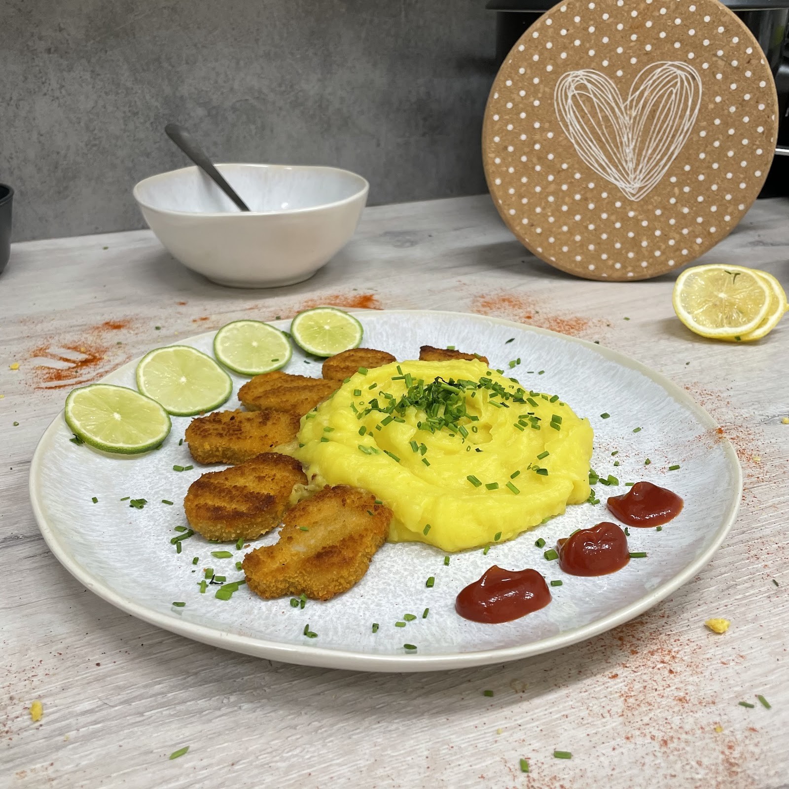 Mamafood bistro: food & drinks