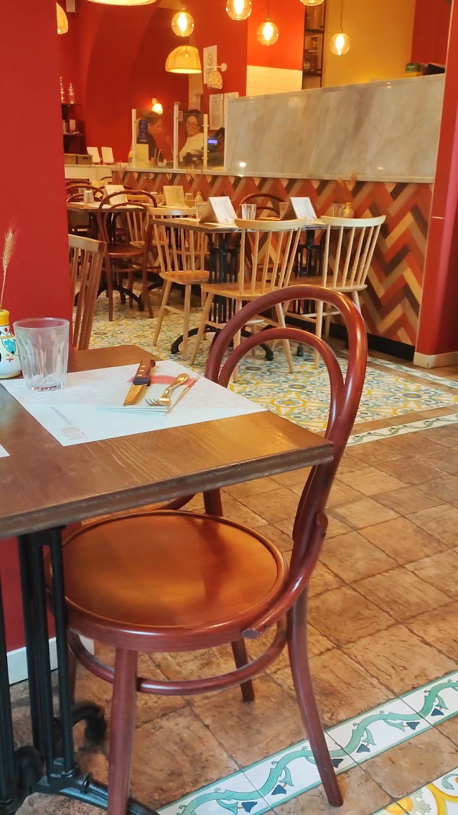 Pizzium - Via Solari: the place