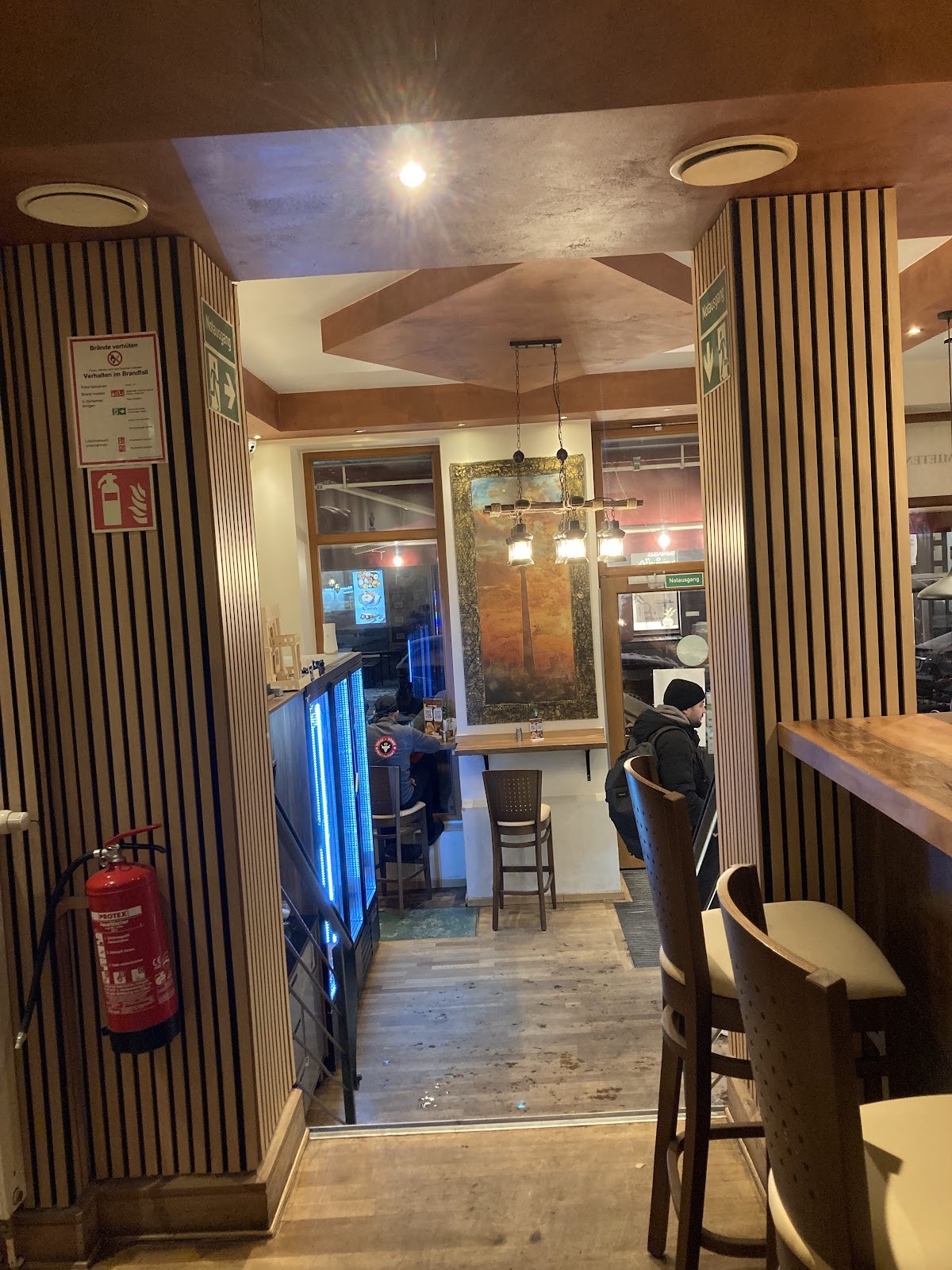 Esra Falafel: the place