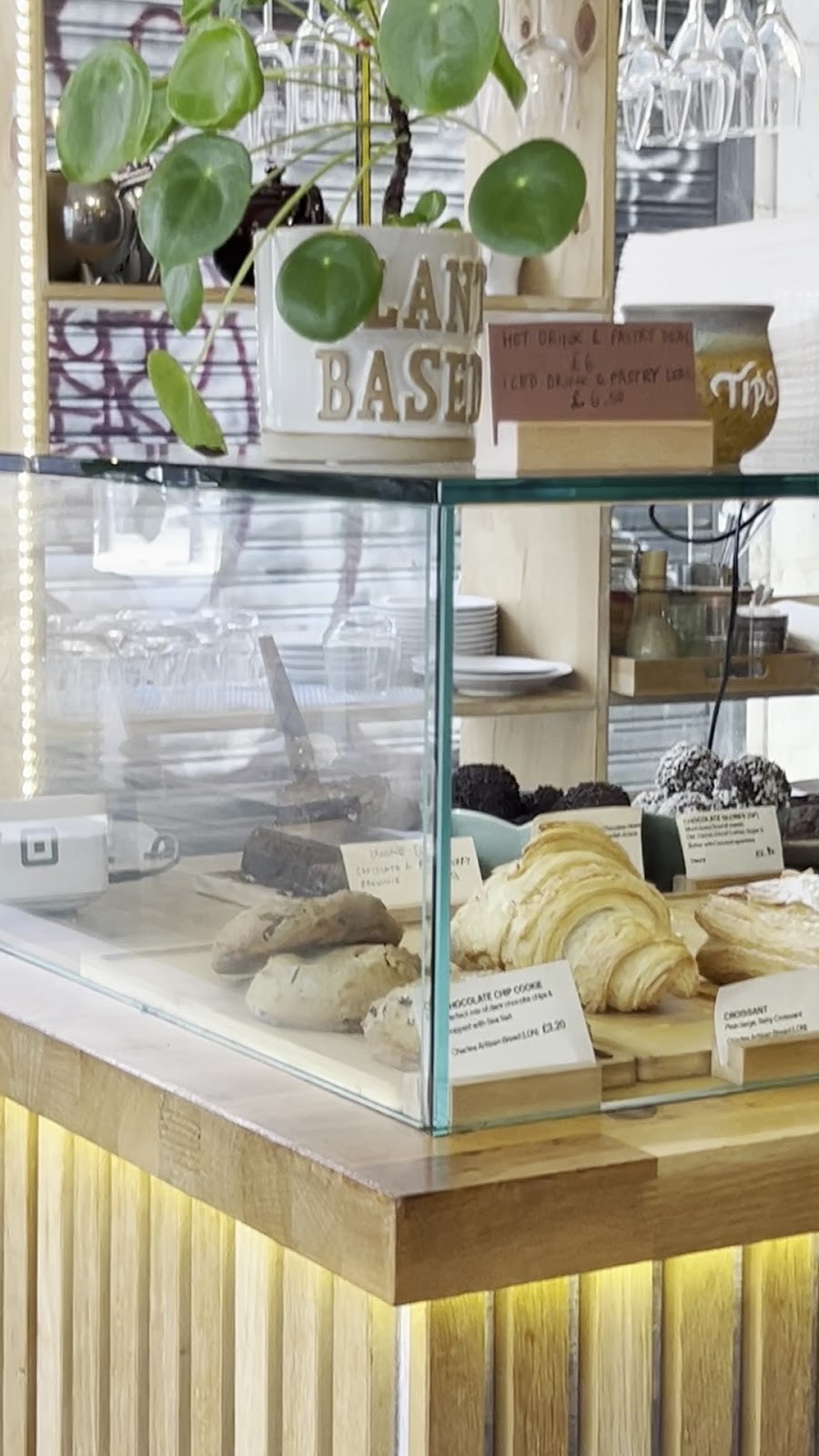 Dauns: the place