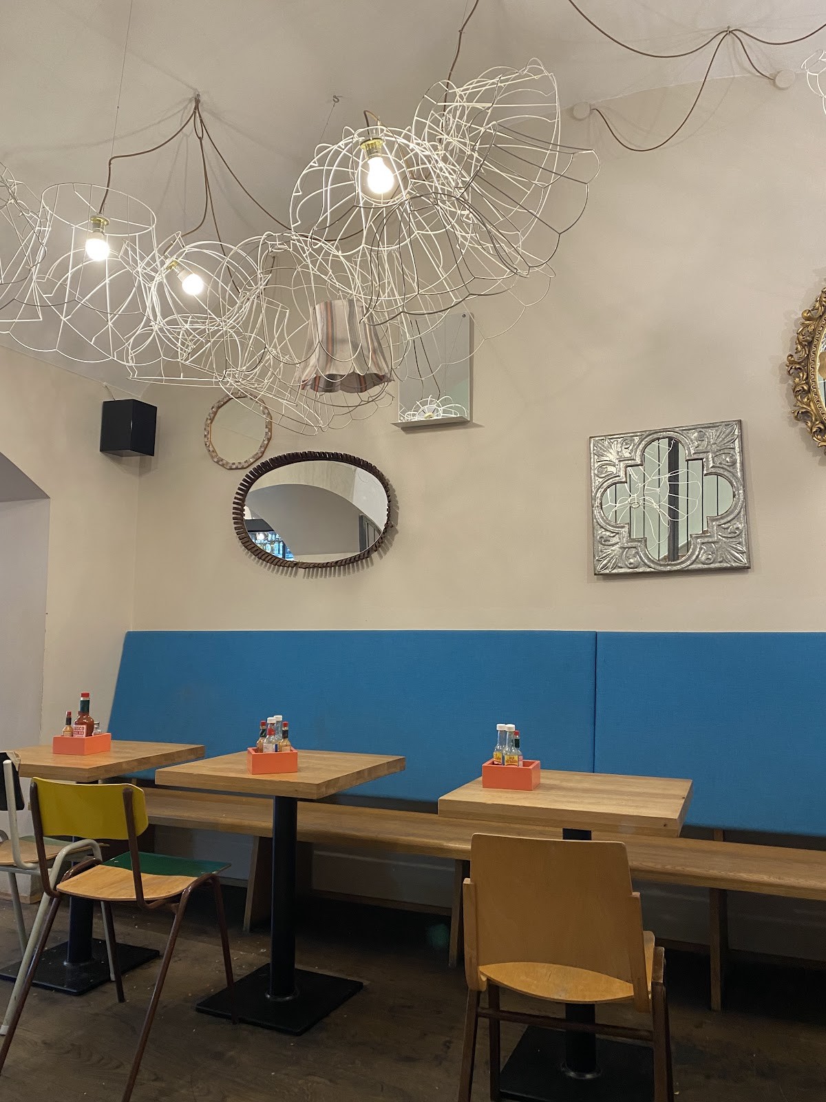 Max & Benito: the place