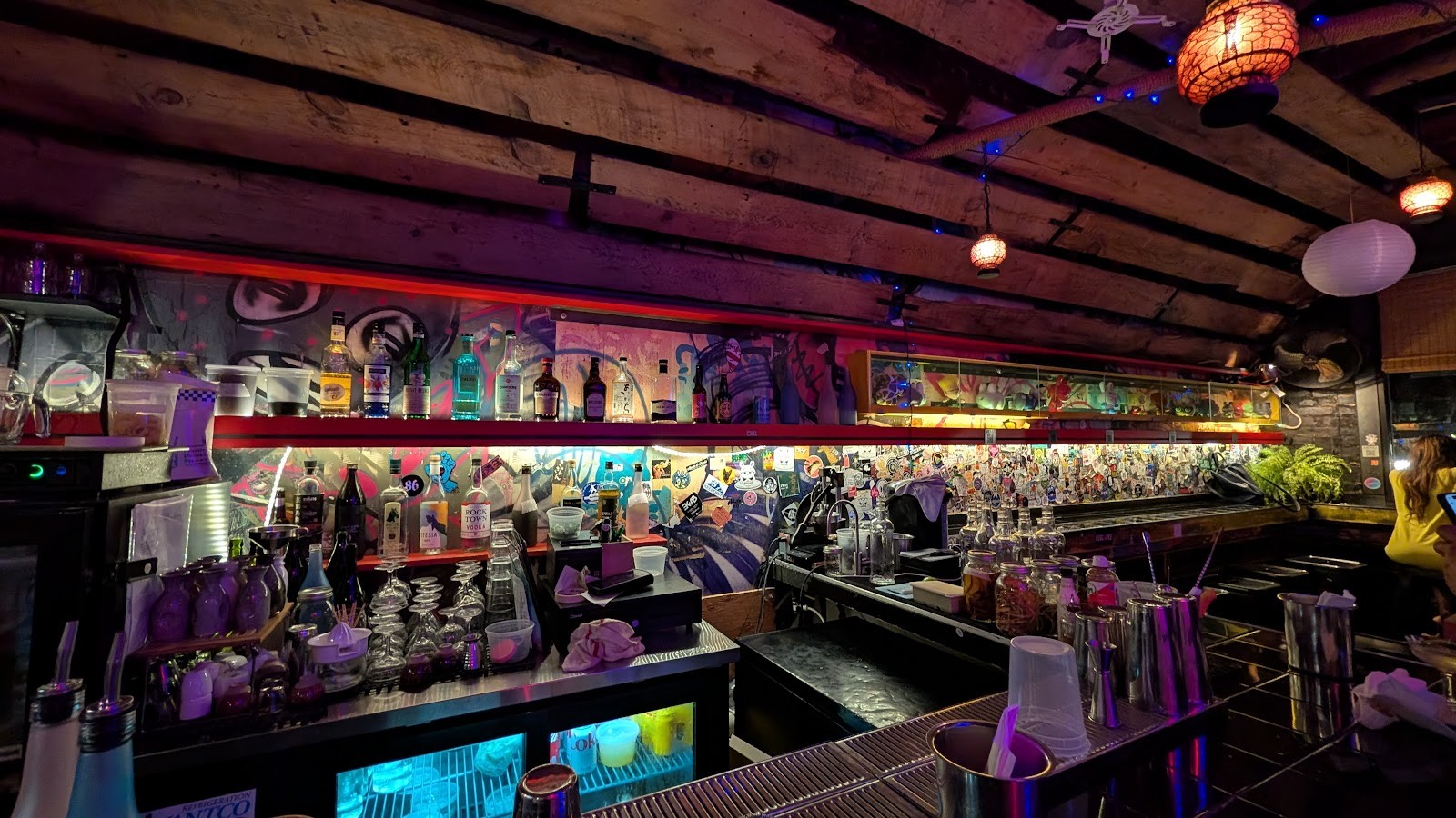 Toki Underground: the place