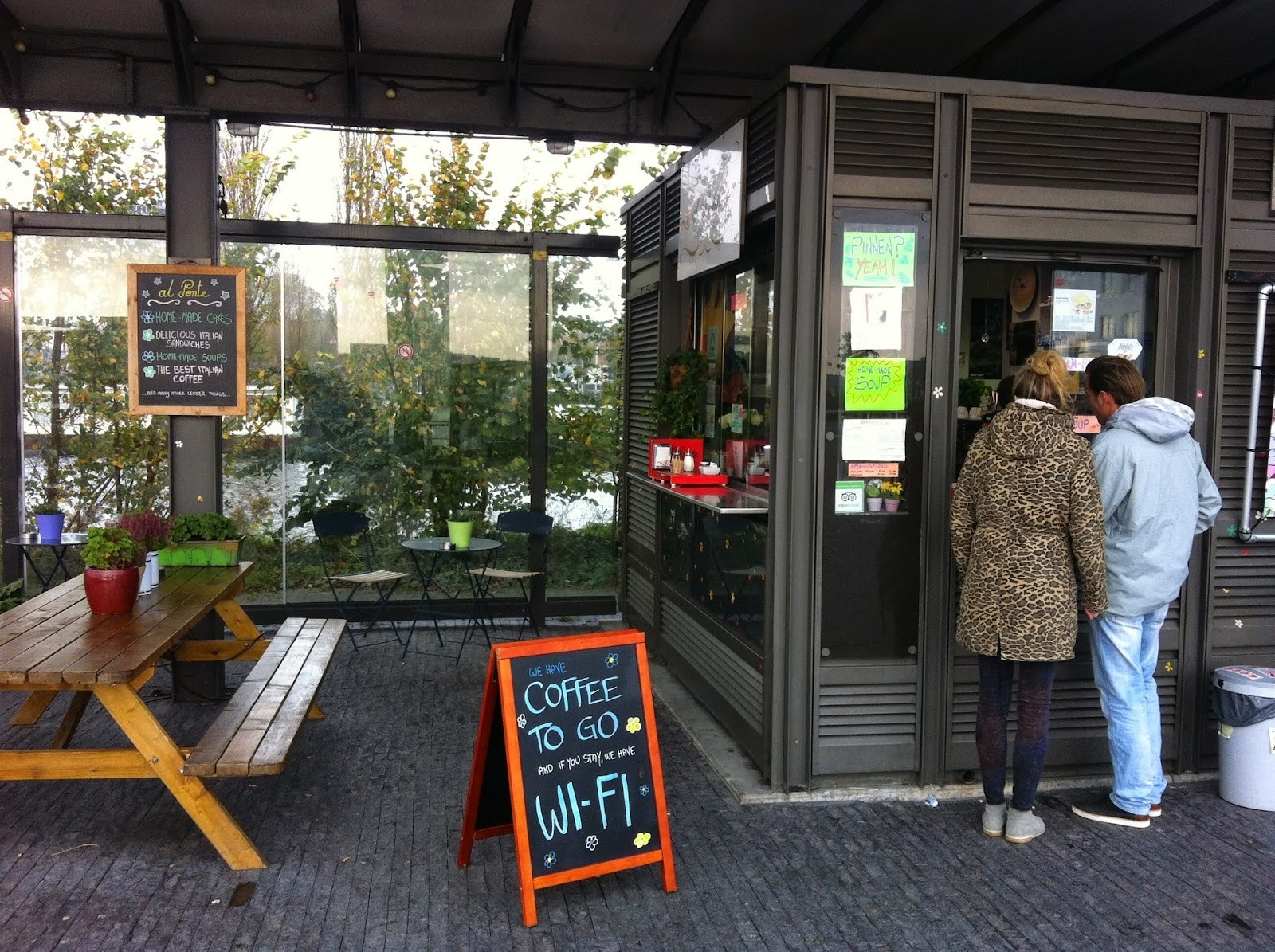 Al Ponte - Caffe' Italiano: the place