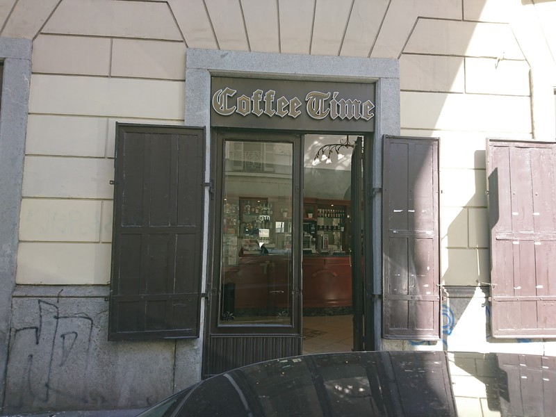 Coffee time, bar tavola calda: photo