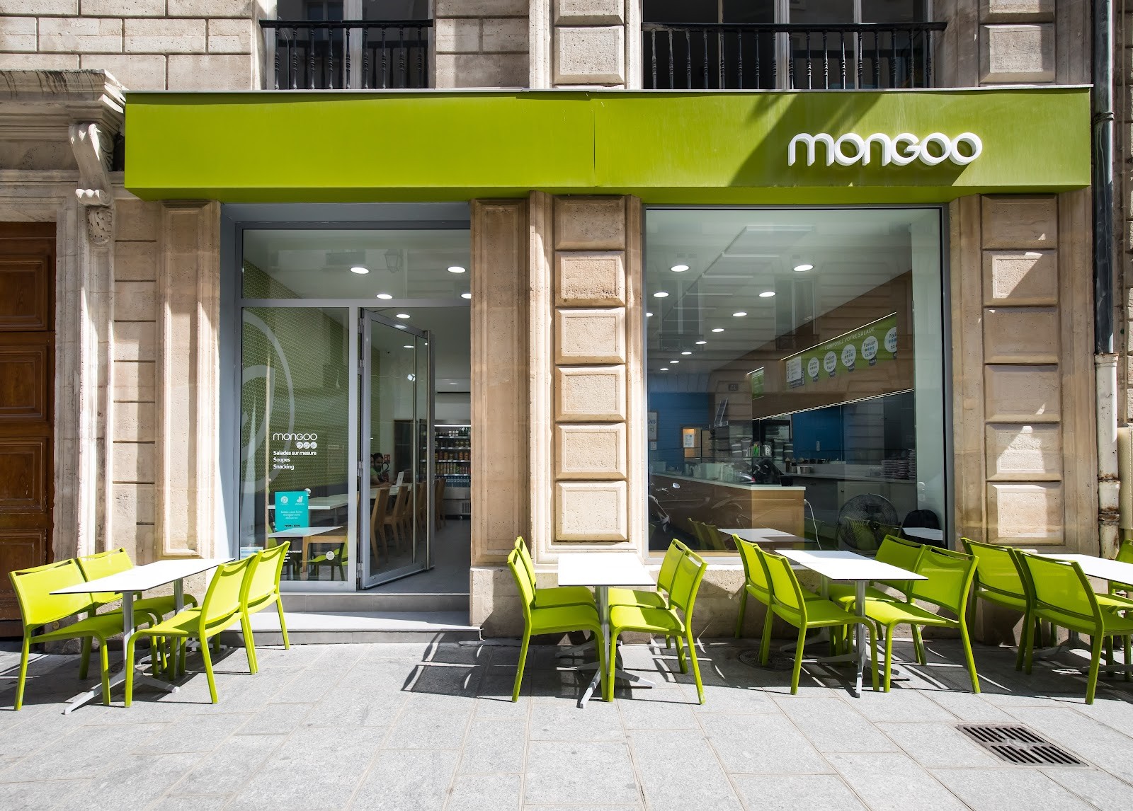 MONGOO Bourse - Bar à Salade: the place