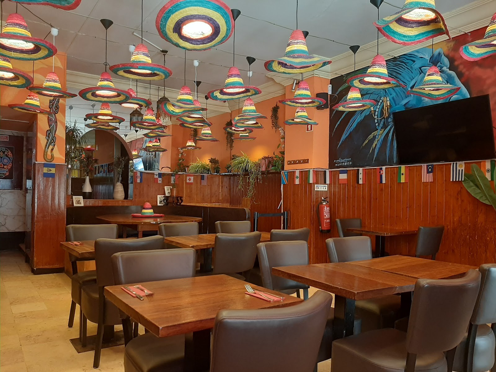 El Paso Cantina Mexicana y Cocktail Bar: the place