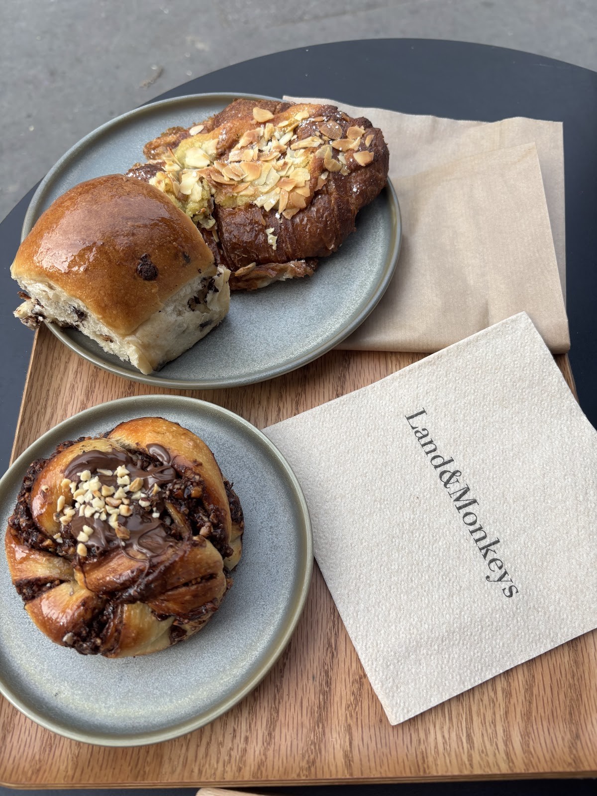 Land&Monkeys Beaubourg: food & drinks
